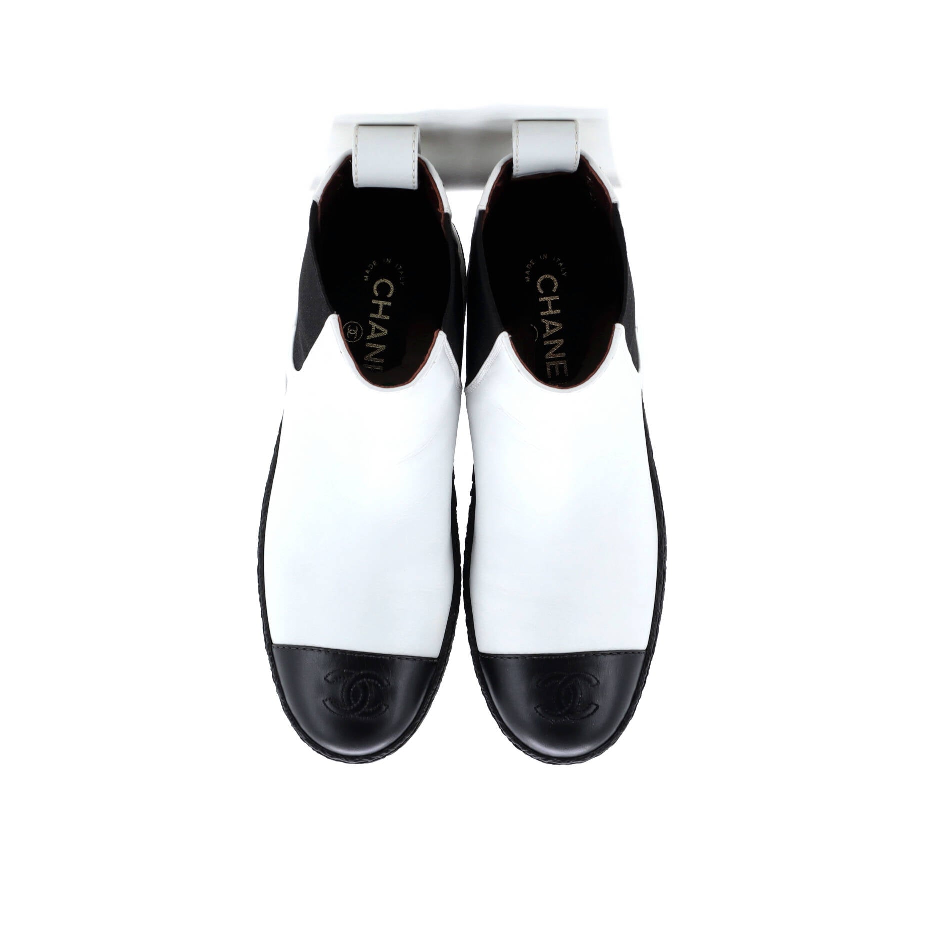 Women's CC Turnlock Cap Toe Chelsea Boots Leather