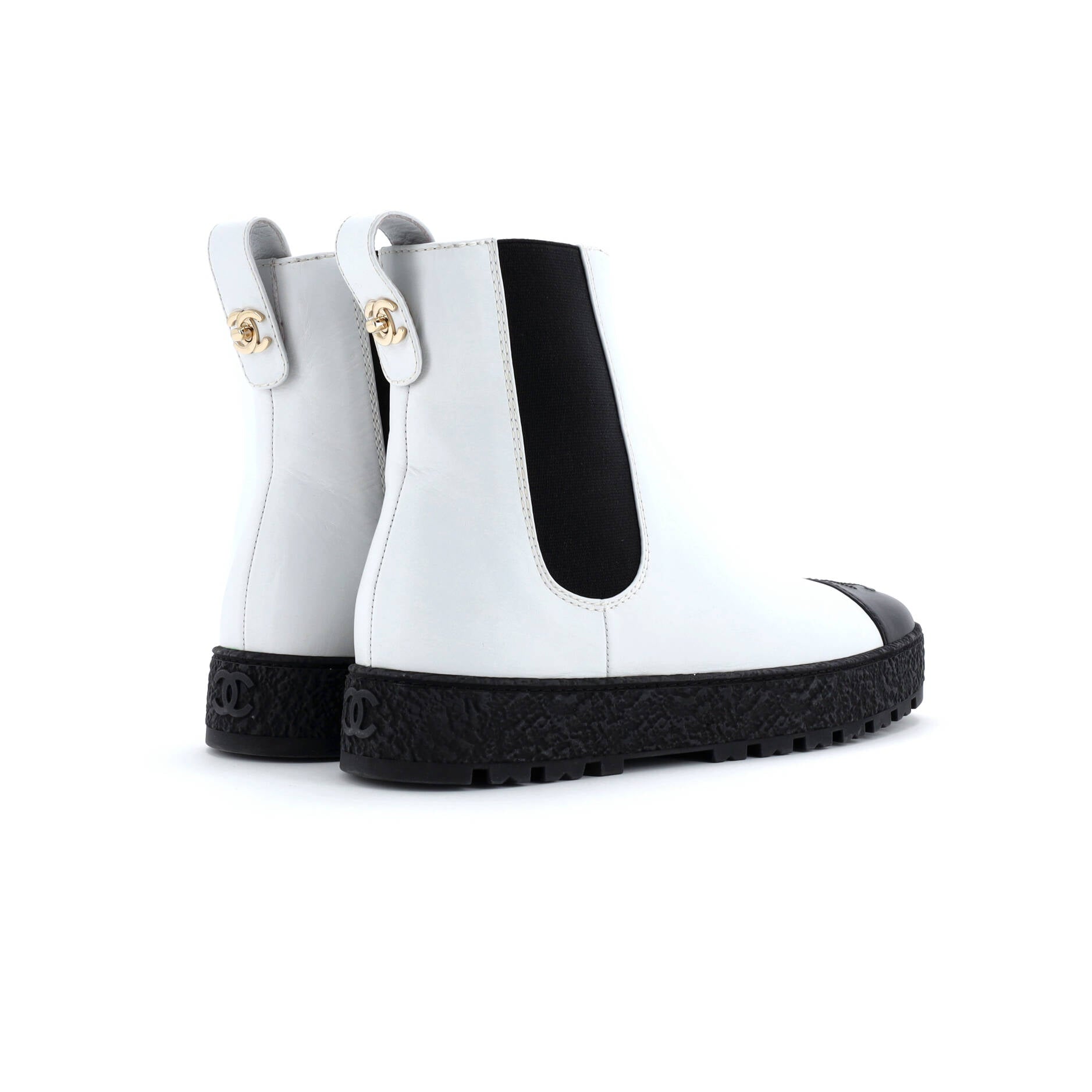 Women's CC Turnlock Cap Toe Chelsea Boots Leather