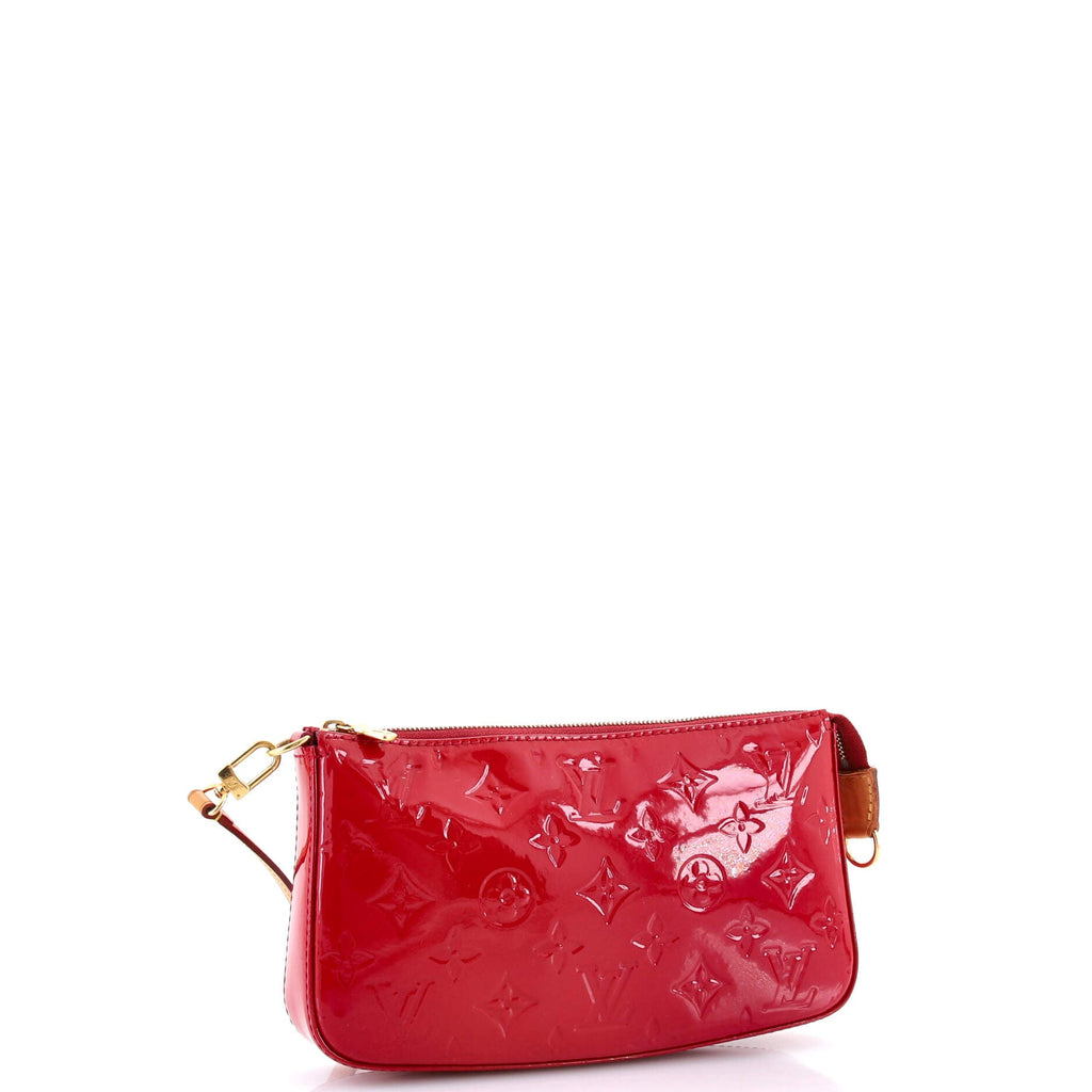 Pochette Accessoires NM Monogram Vernis