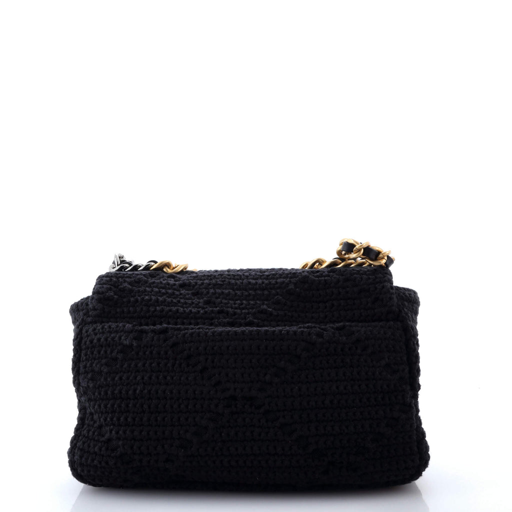 19 Flap Bag Crochet Medium