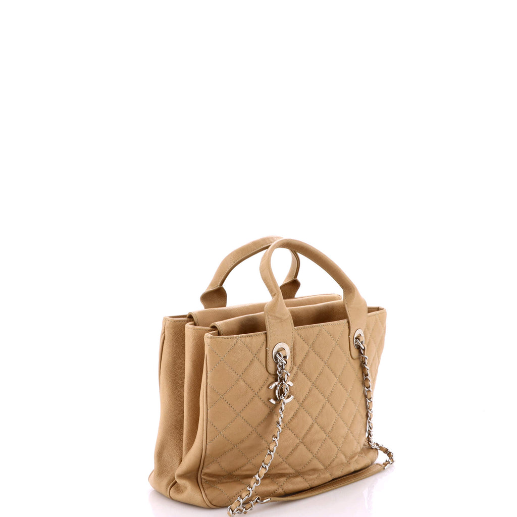 Urban Companion Top Handle Shopping Tote Quilted Caviar Large