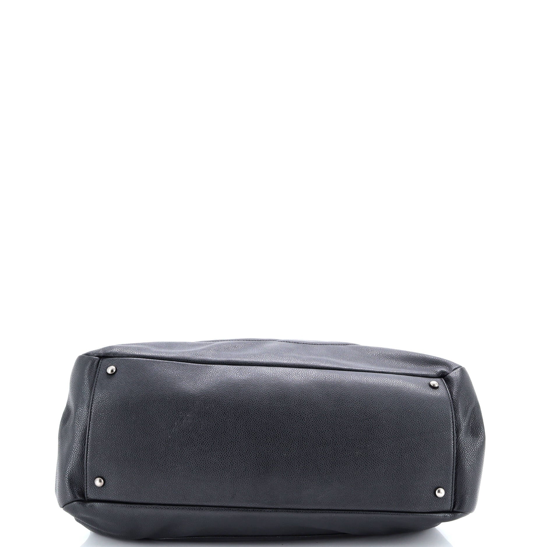 Caviar 31 Tote Caviar Large