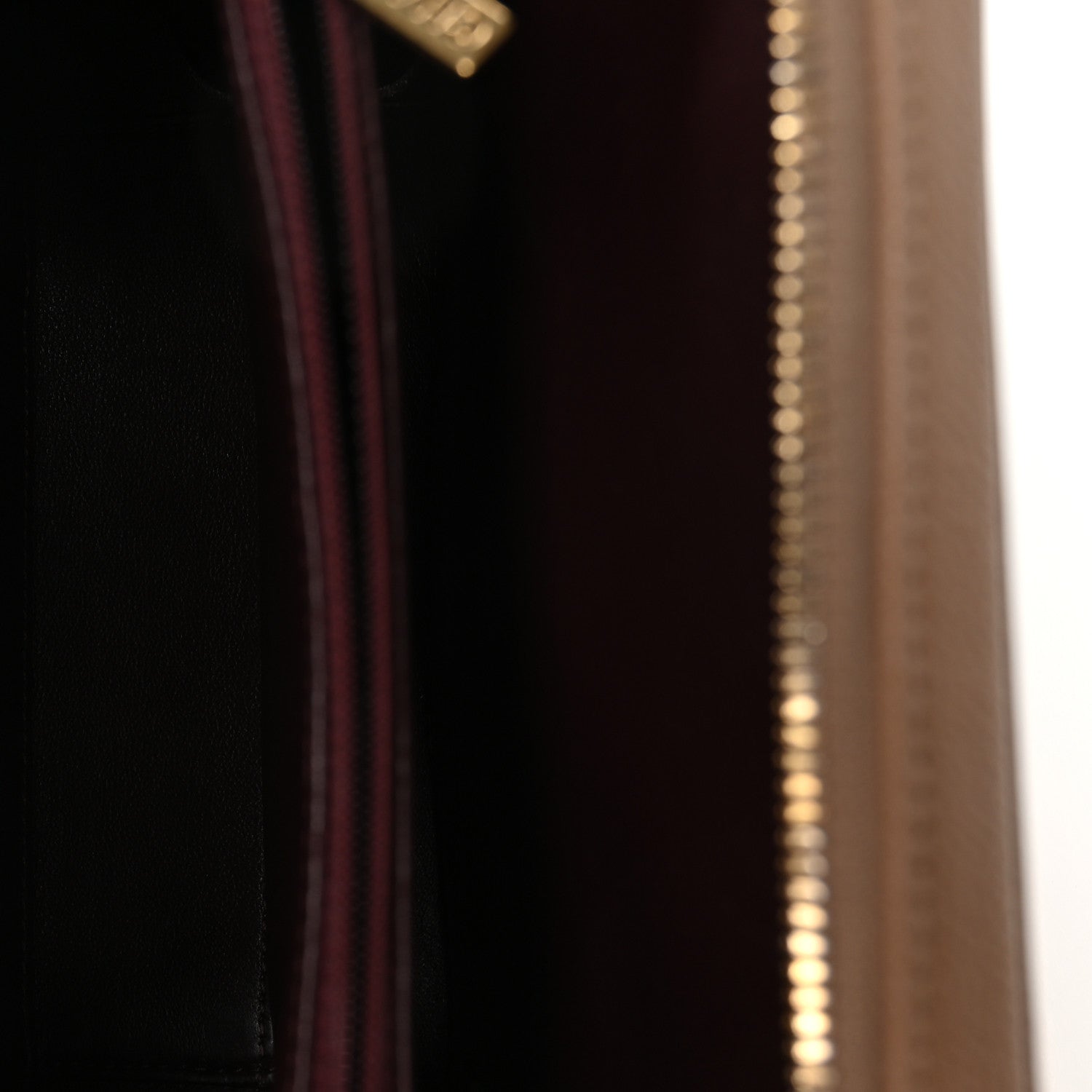 Caviar Quilted Medium CC Filigree Vanity Case Beige