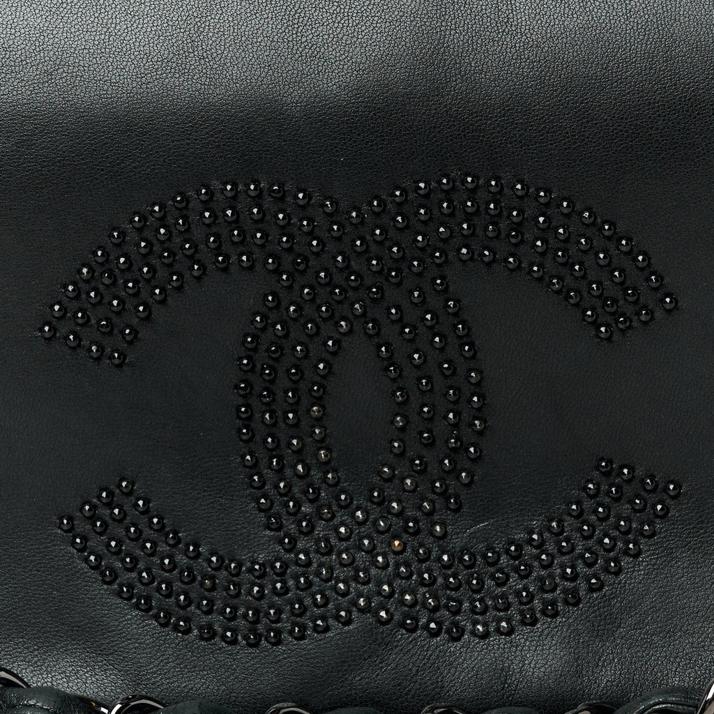 Lambskin Studded CC East West Flap Black