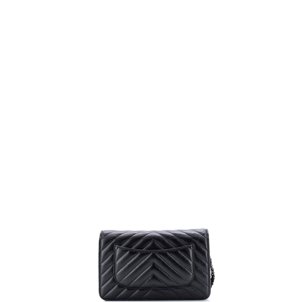 So Black Reissue 2.55 Wallet on Chain Chevron Sheepskin