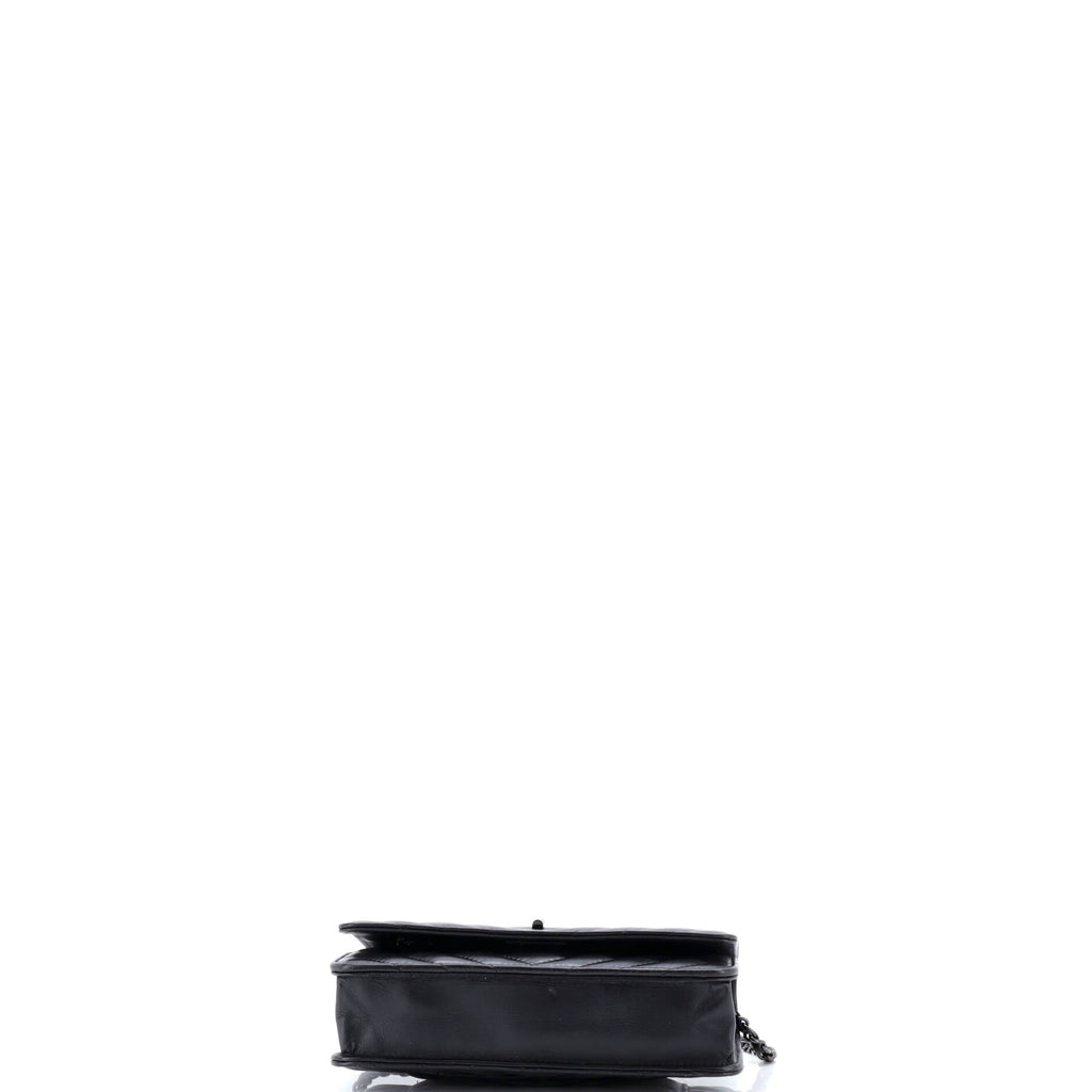 So Black Reissue 2.55 Wallet on Chain Chevron Sheepskin