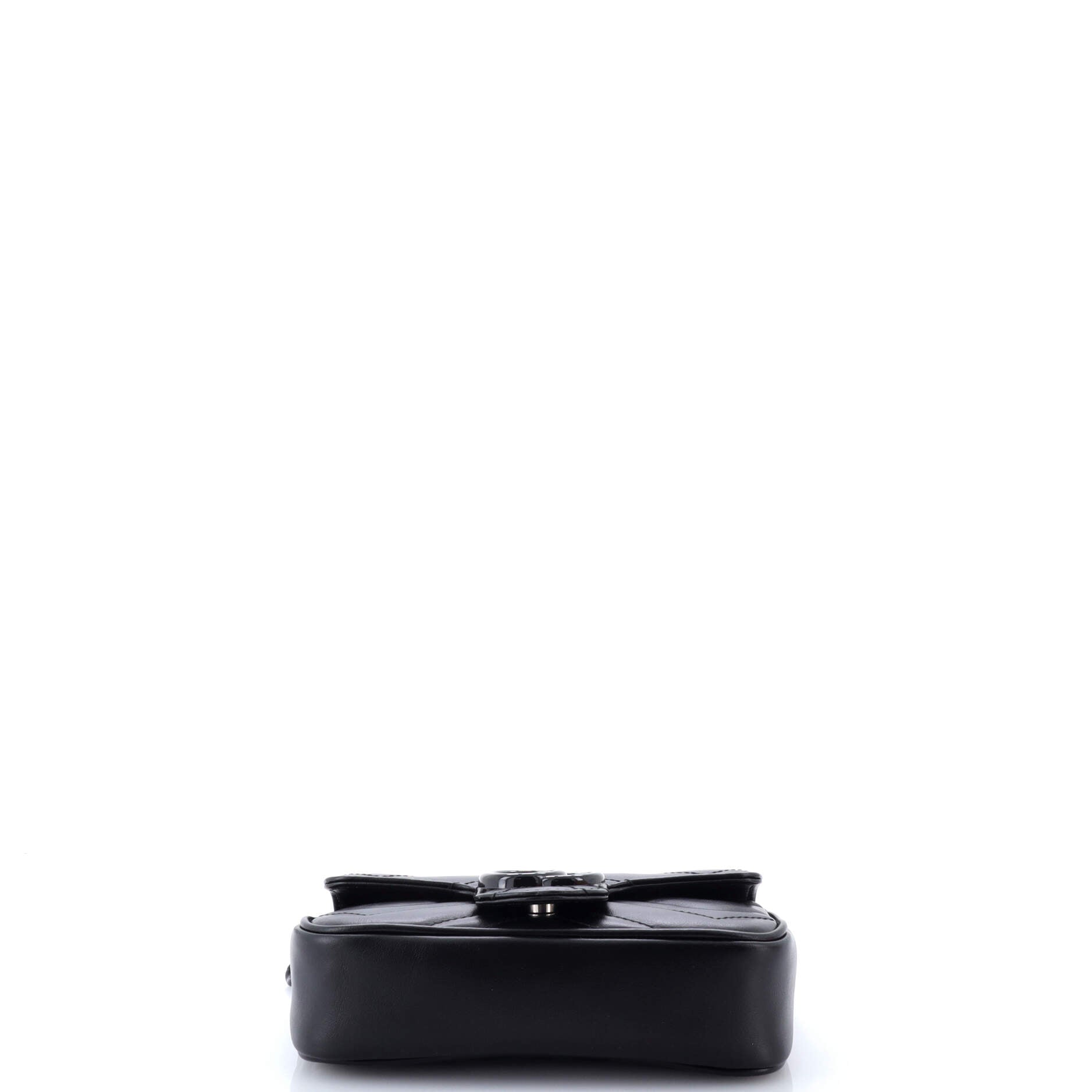 GG Marmont Flap Belt Bag Matelasse Leather