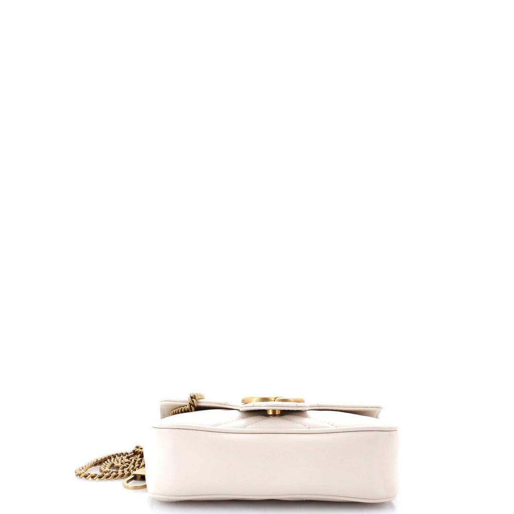 GG Marmont Flap Bag Matelasse Leather Super Mini