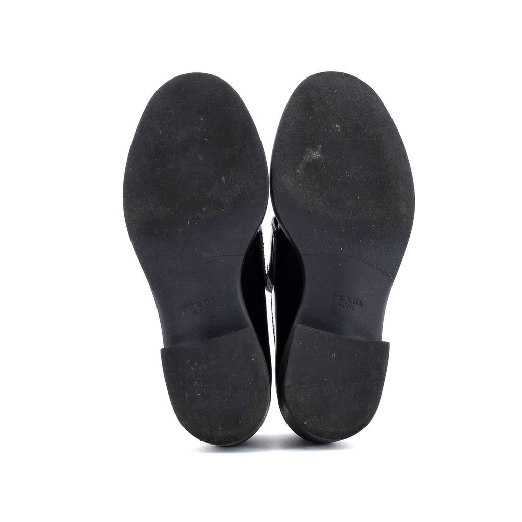 Women's Triangle Logo Loafers Spazzolato Leather