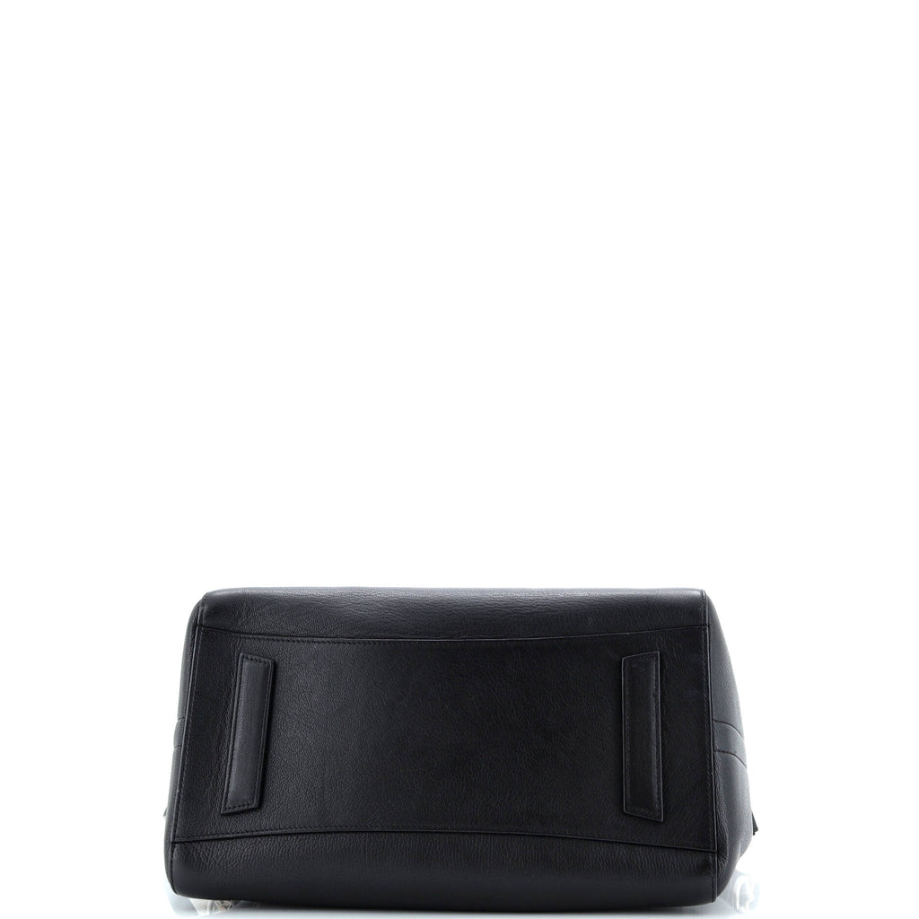 Antigona Bag Leather Medium