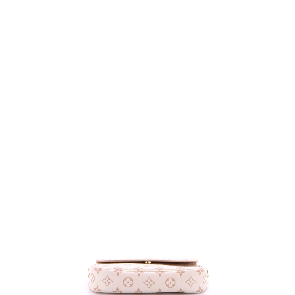 Ivy Wallet on Chain Monogram Dune Canvas