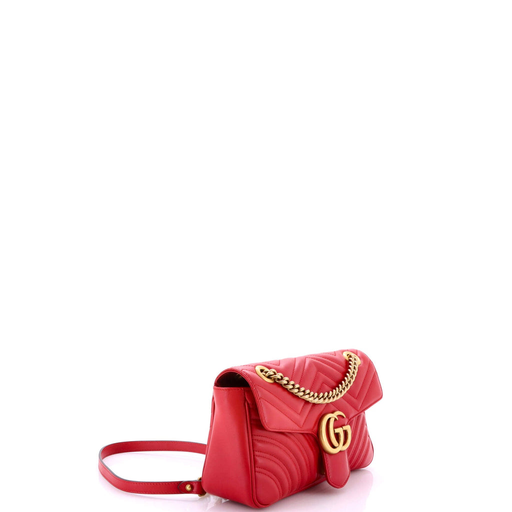 GG Marmont Flap Bag Matelasse Leather Medium