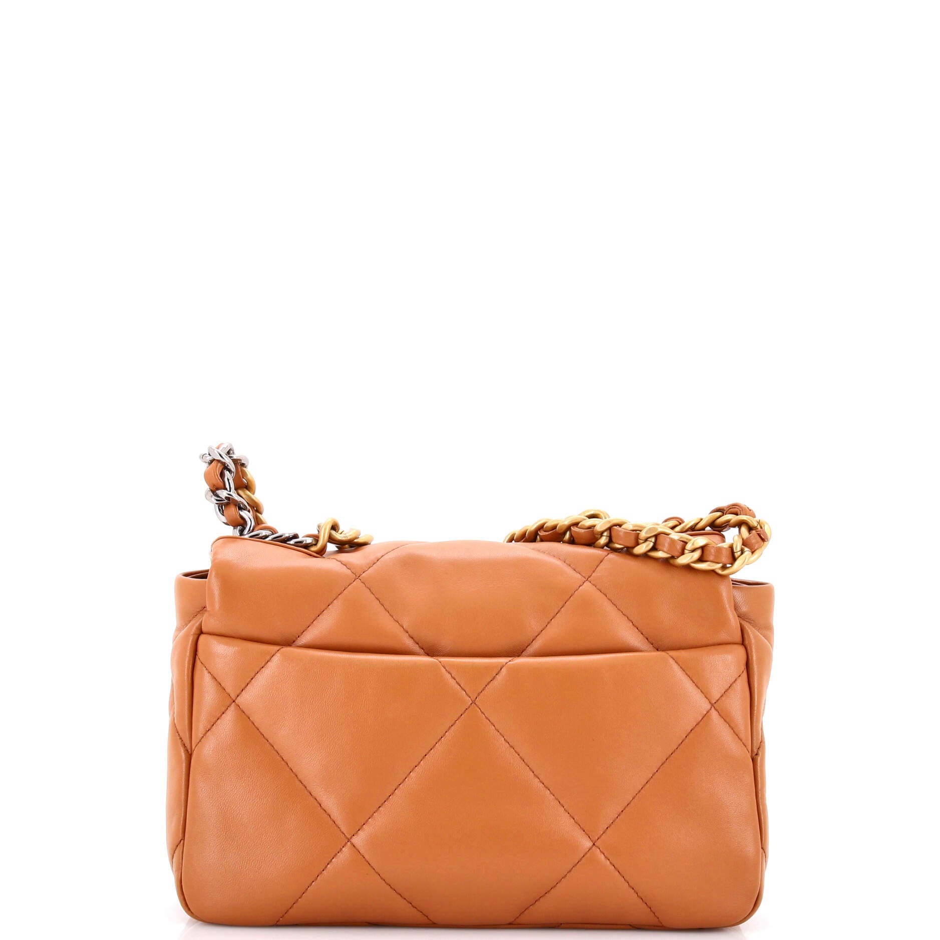19 Flap Bag Quilted Leather Medium