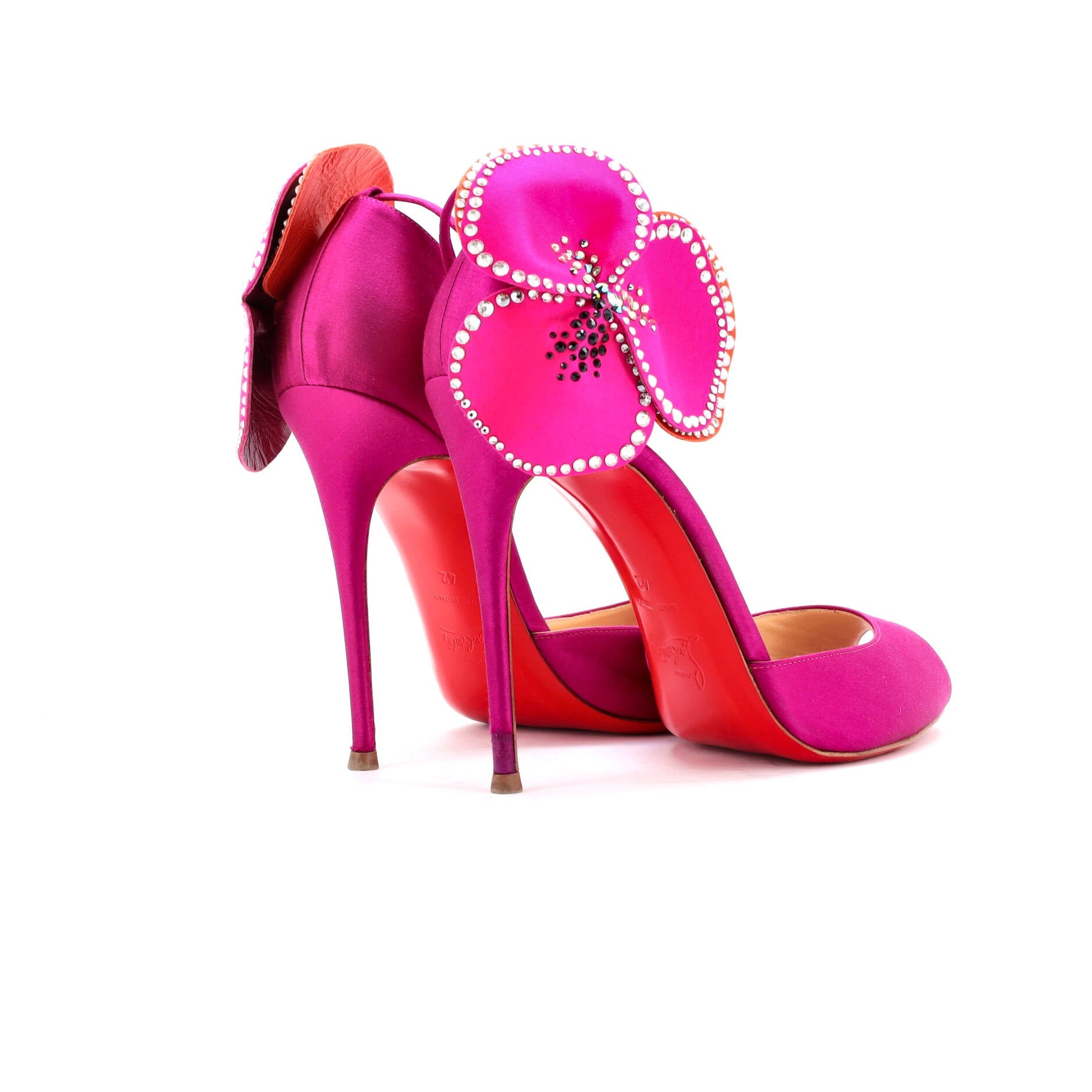 Women's Pensamoi Pumps Satin 120