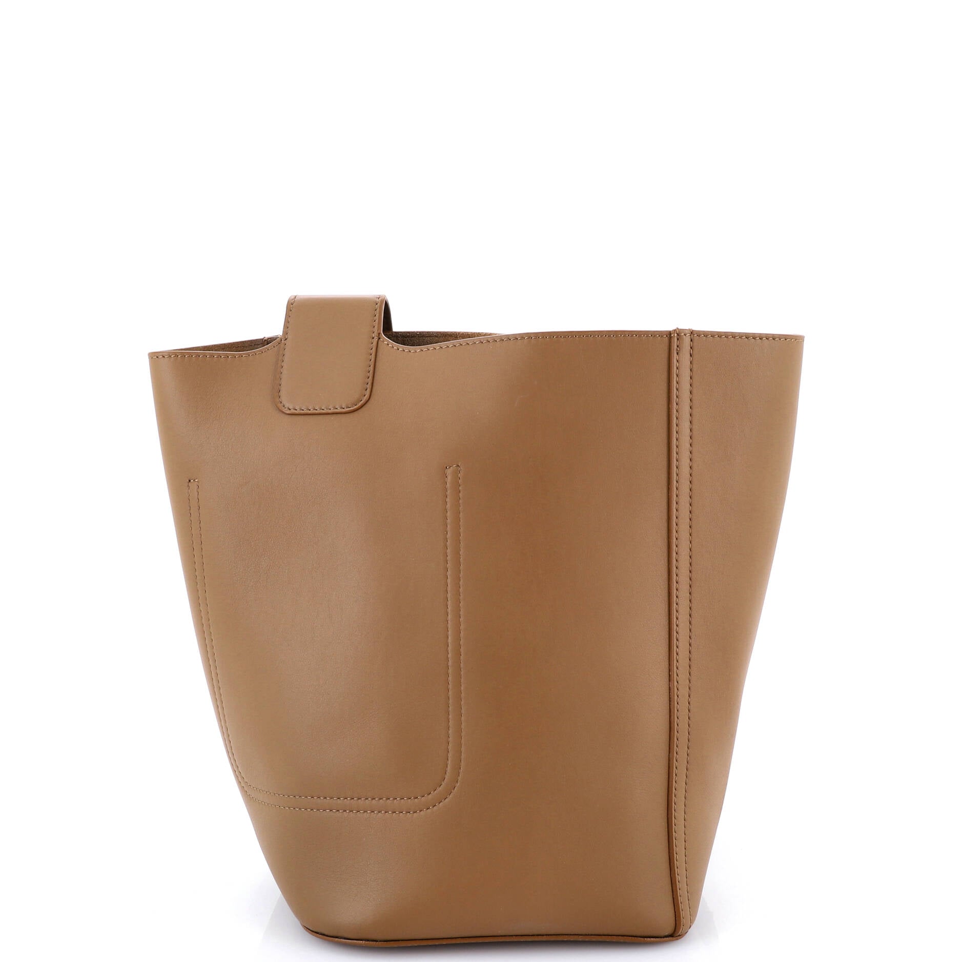 Pebble Bucket Bag Leather
