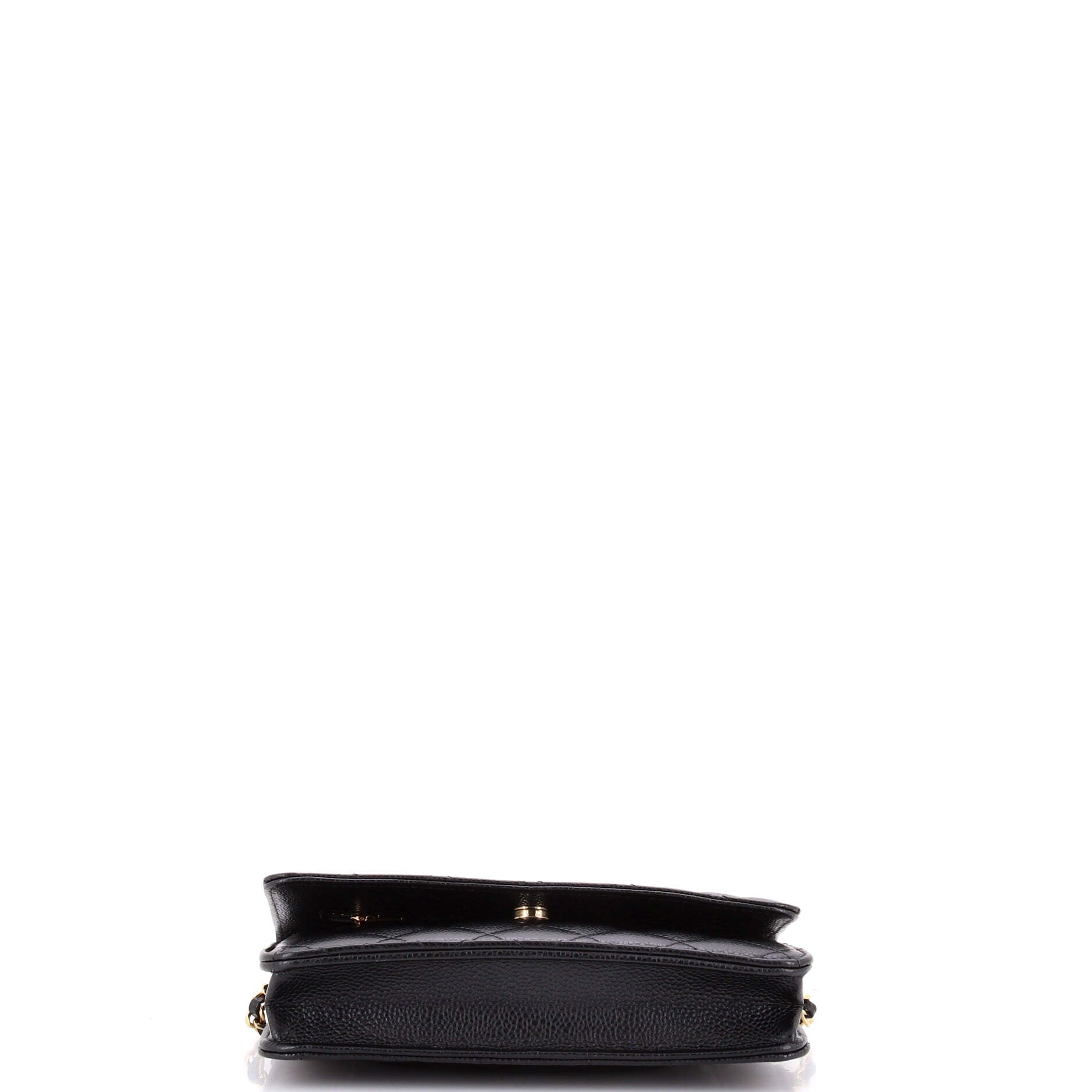 Wallet on Chain Quilted Caviar