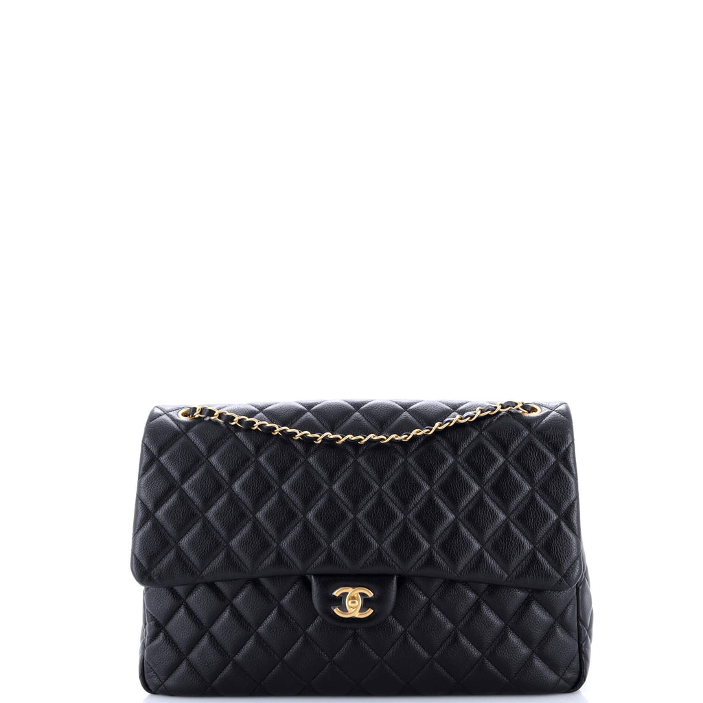 XXL Travel Flap Bag Quilted Caviar Small
