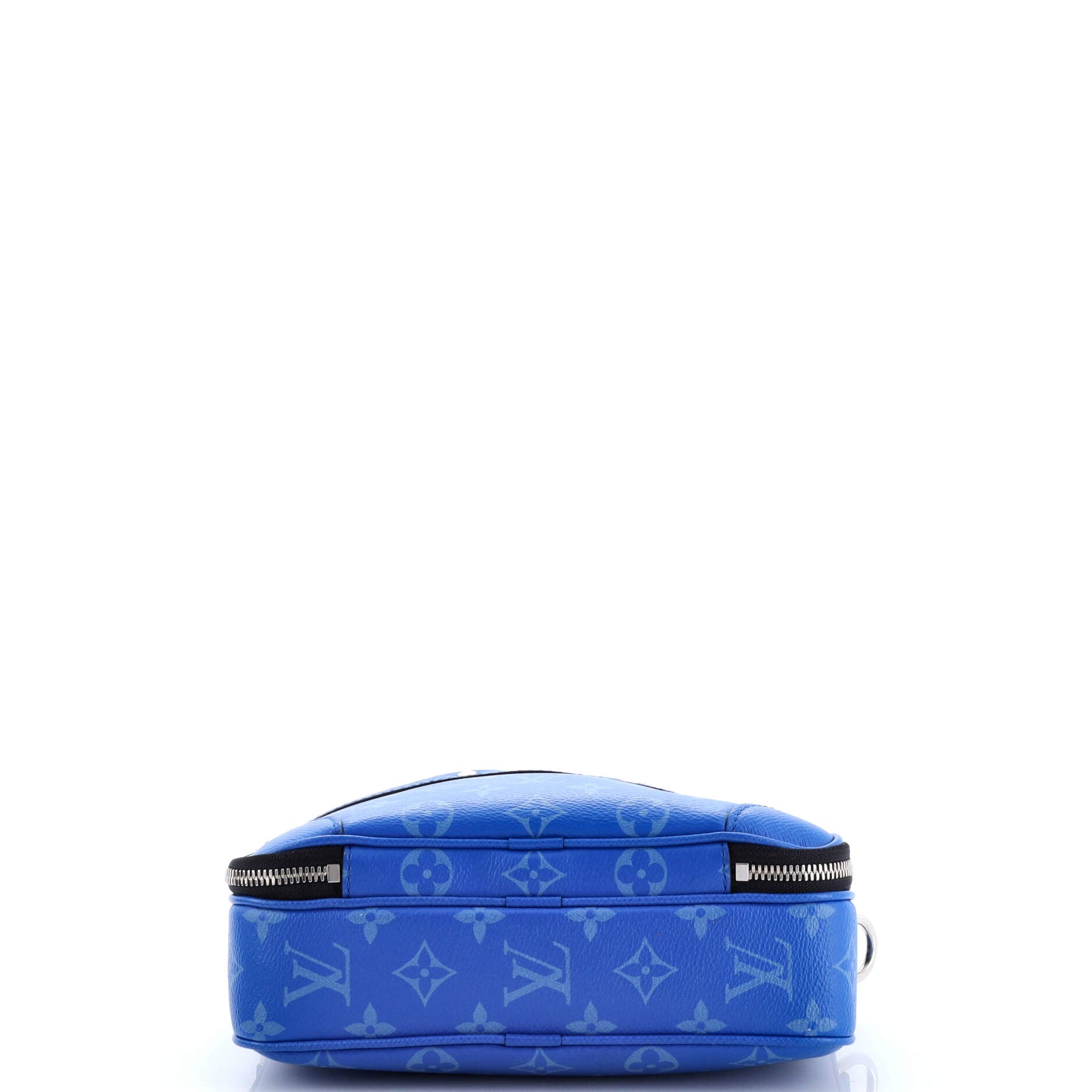 Alpha Messenger Bag Monogram Taigarama