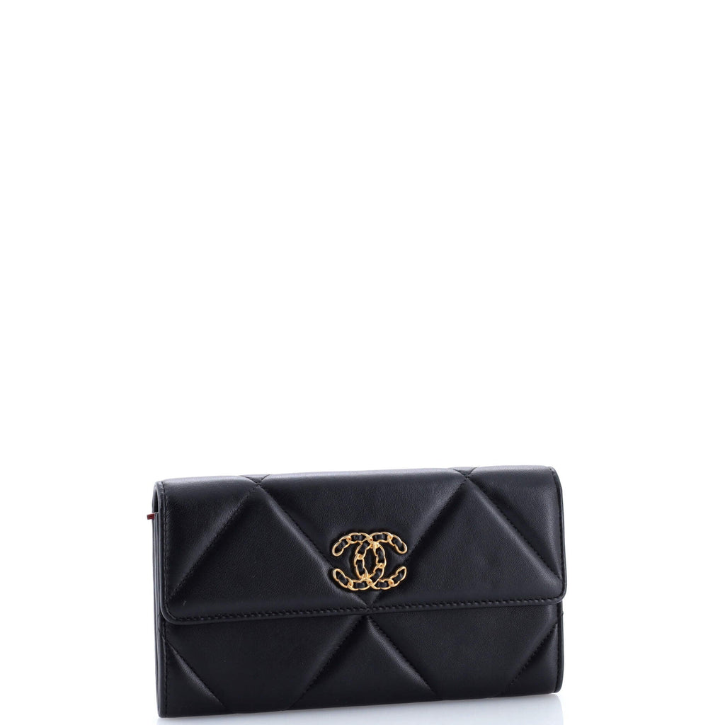 19 Flap Wallet Quilted Lambskin Long
