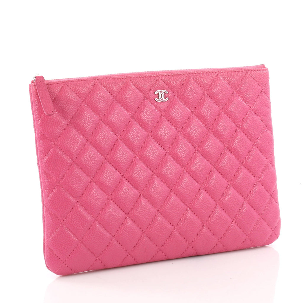 O Case Clutch Quilted Caviar Medium