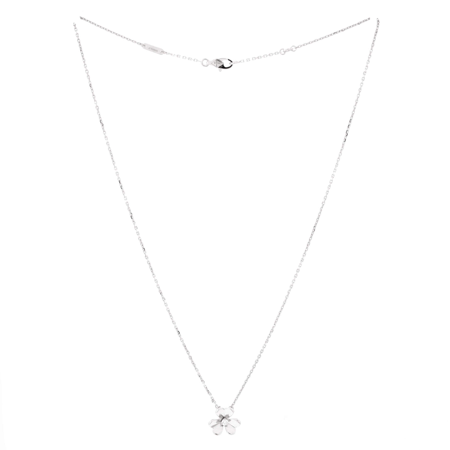 Frivole Pendant Necklace 18K White Gold and Diamond Mini