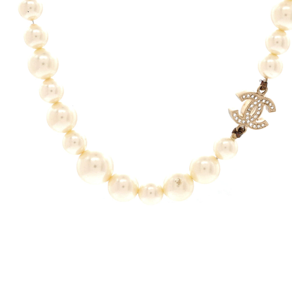 CC Station Short Necklace Faux Pearls and Metal with Crystals