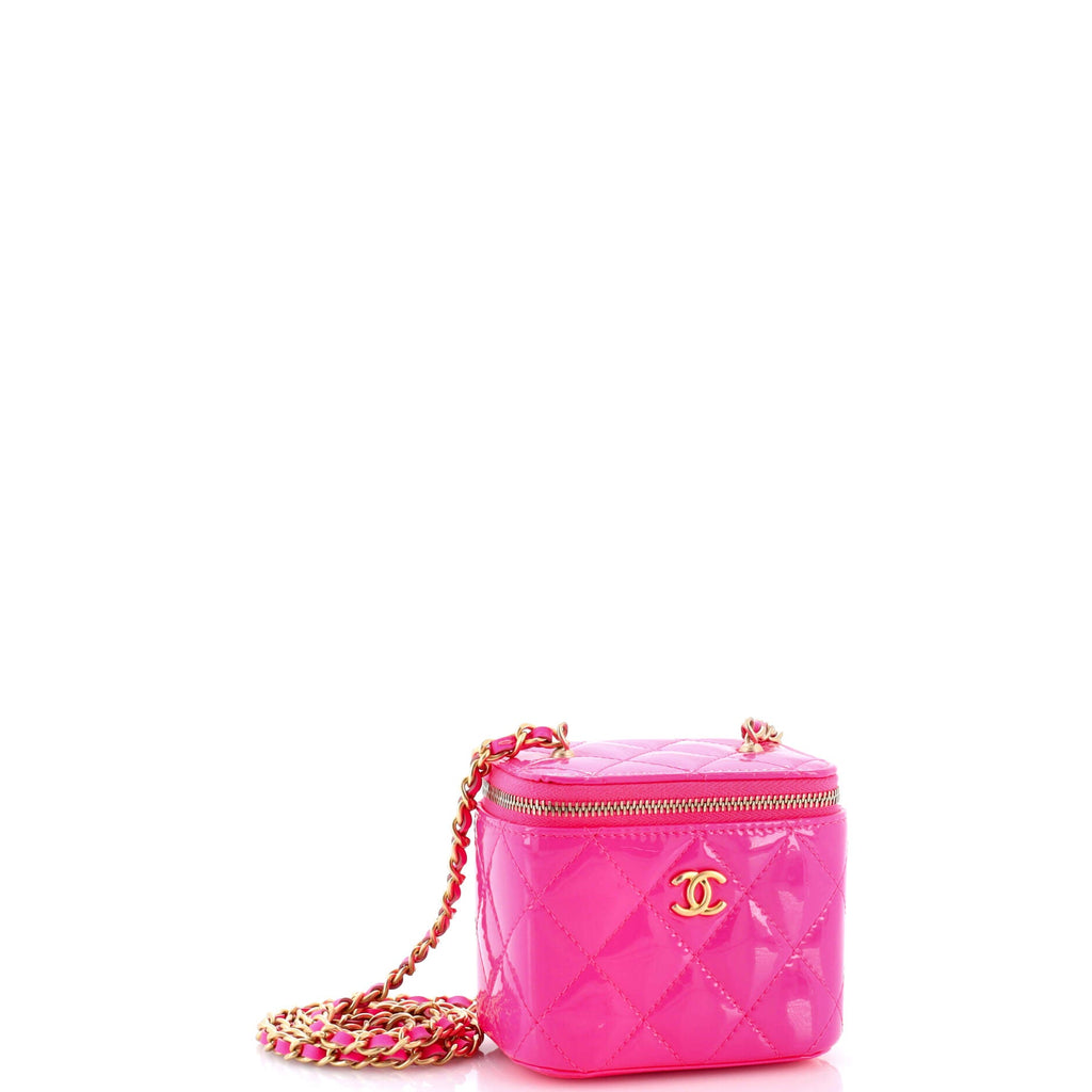 Pearl Crush Vanity Case with Chain Quilted Patent Mini