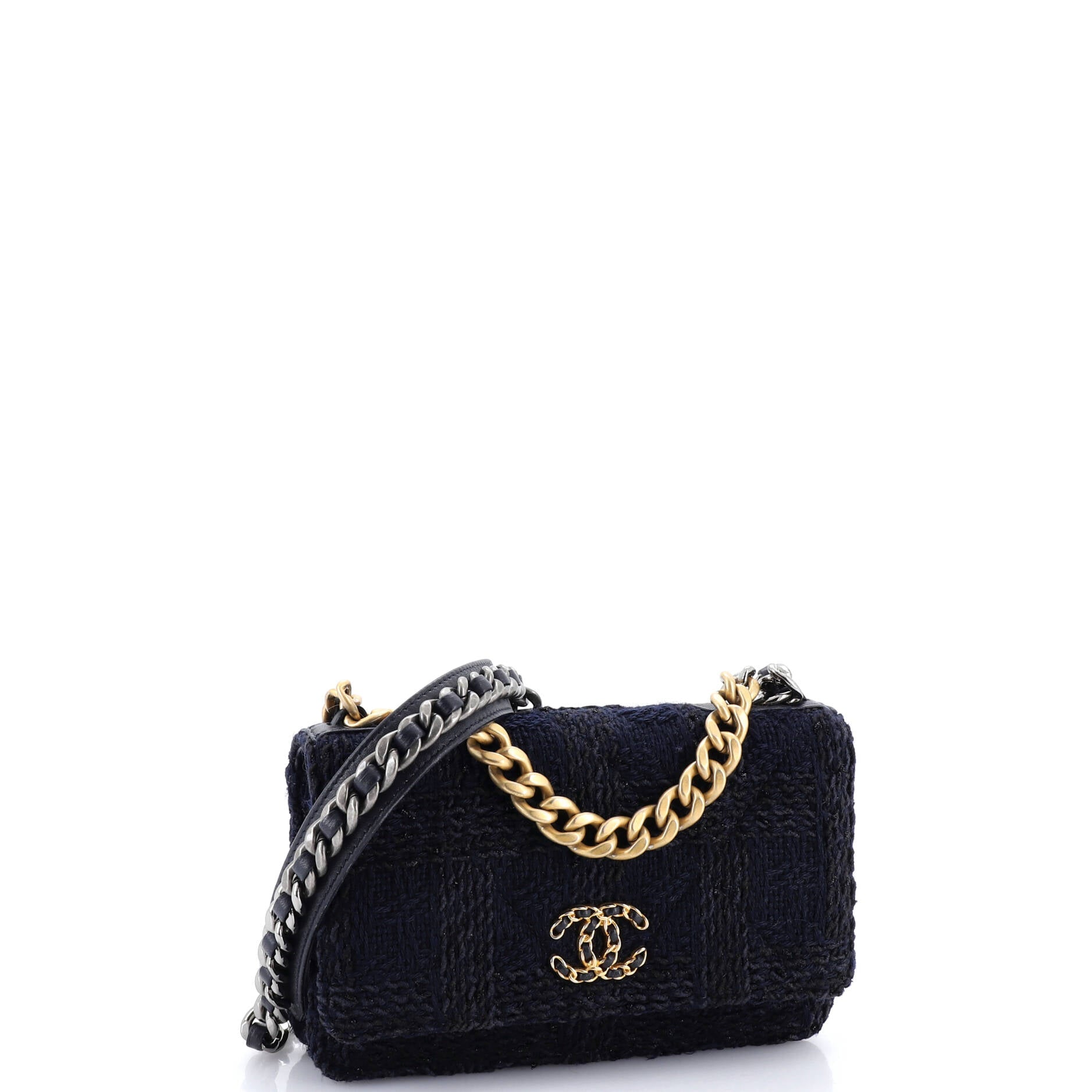 19 Wallet on Chain Quilted Tweed