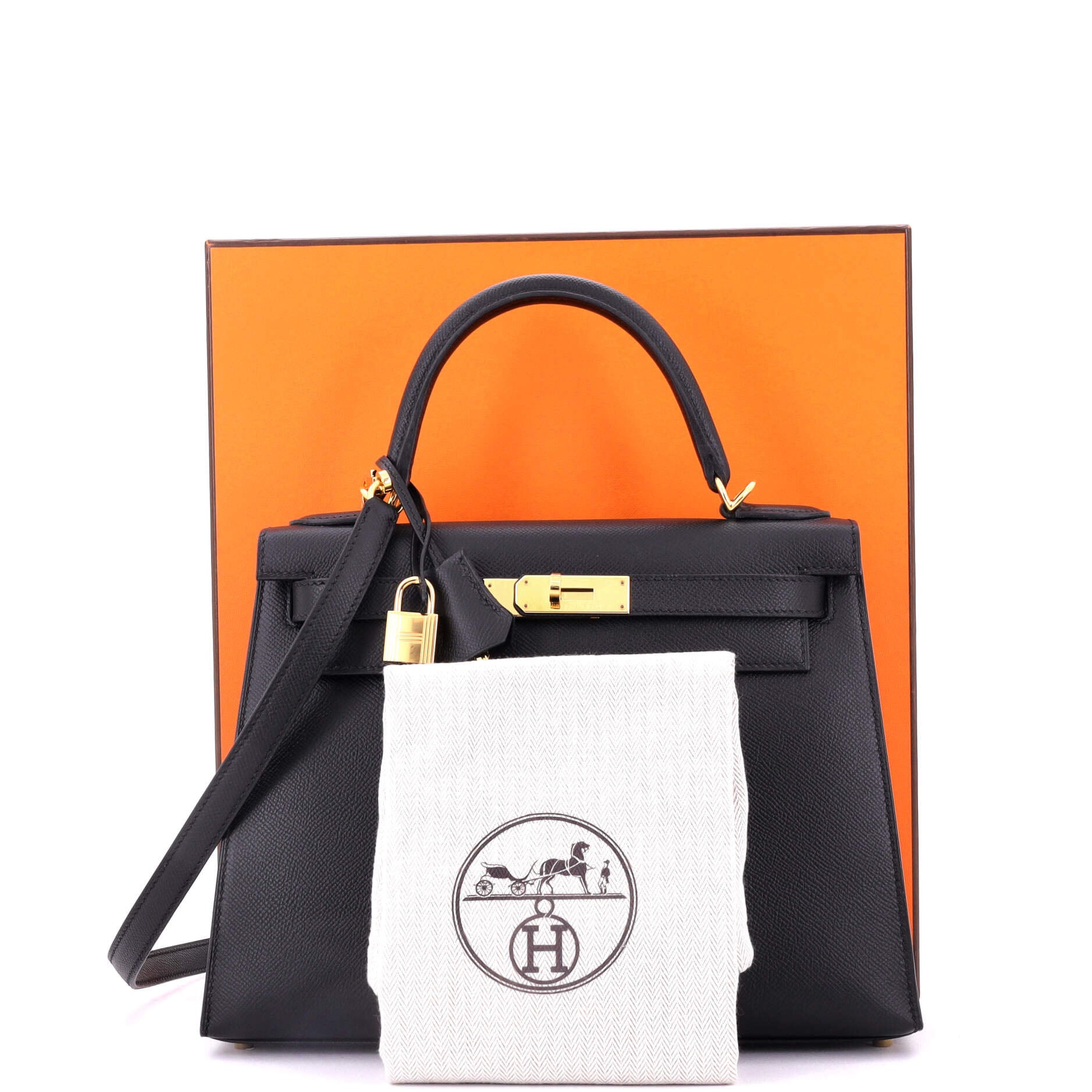 Kelly Handbag Noir Epsom with Gold Hardware 28