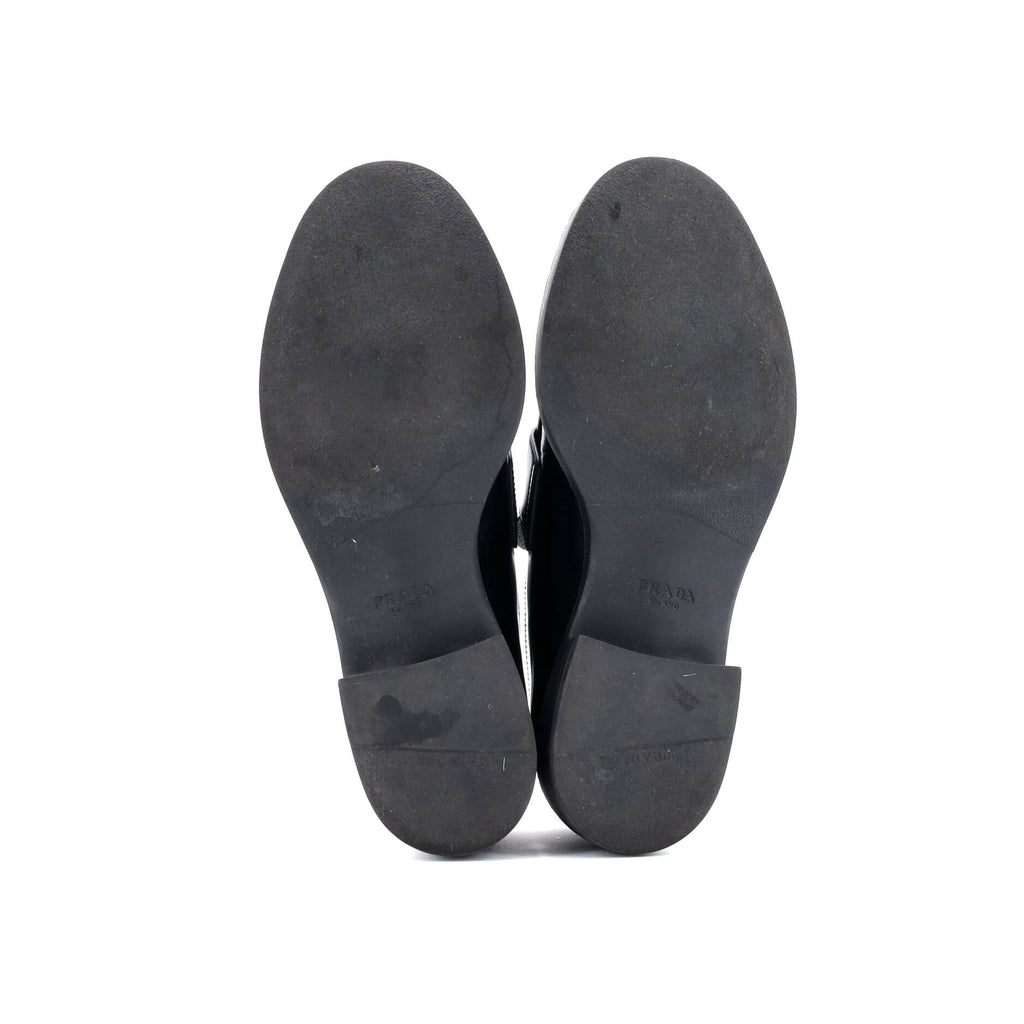 Women's Triangle Logo Loafers Spazzolato Leather