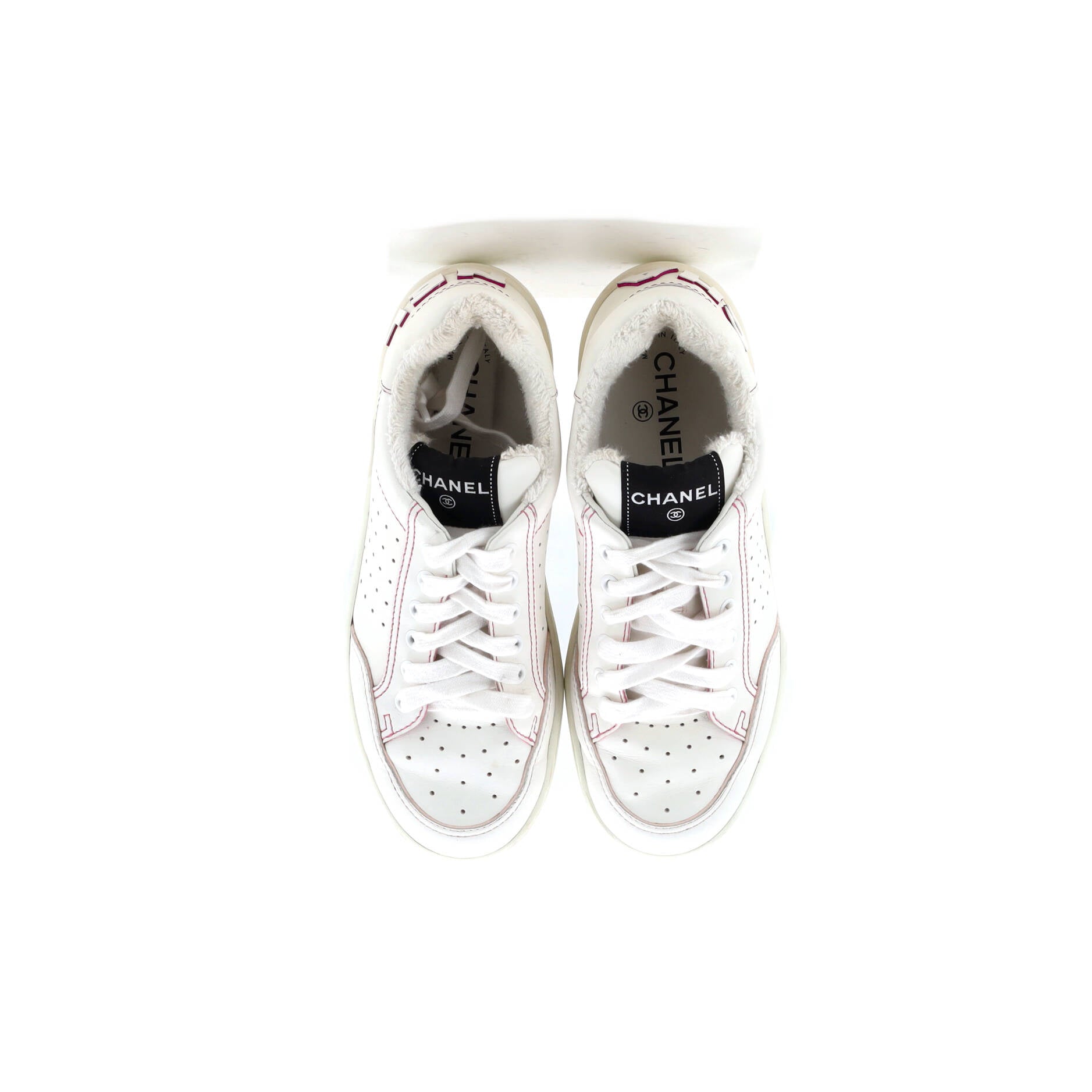 Women's Logo Low-Top Sneakers Leather