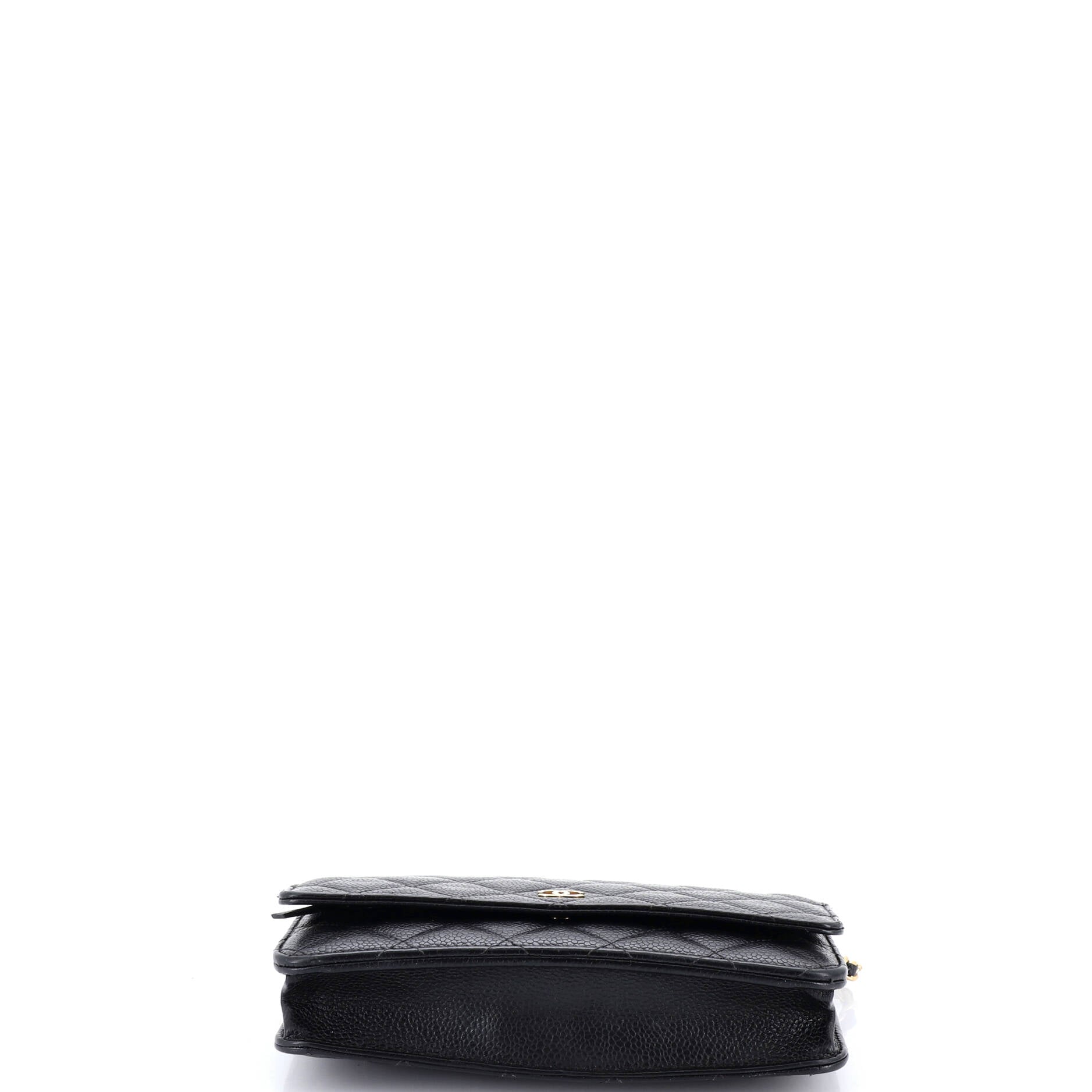 Wallet on Chain Quilted Caviar