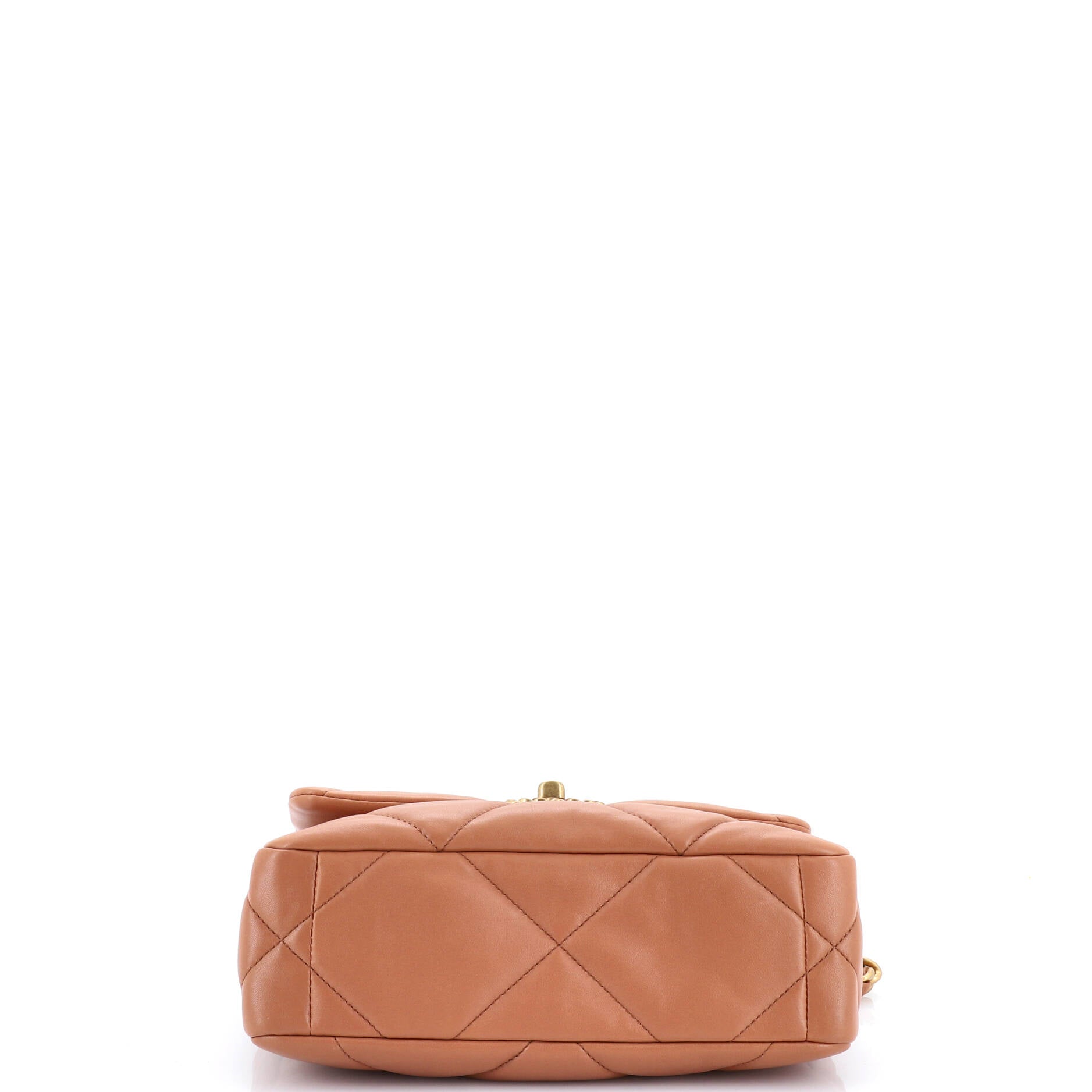 19 Flap Bag Quilted Leather Medium