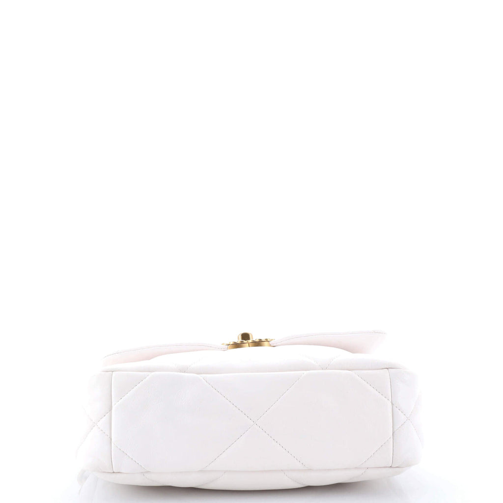 19 Flap Bag Quilted Leather Medium