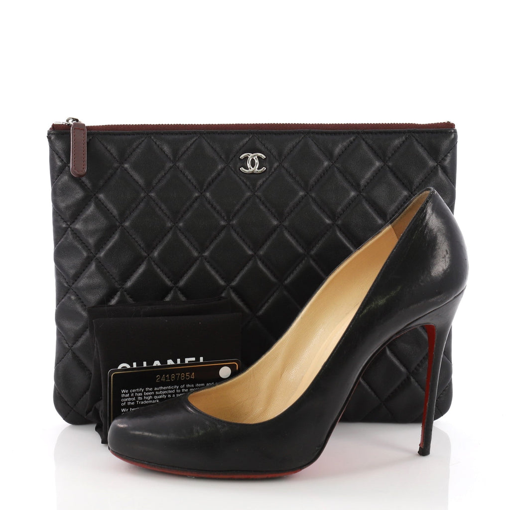 O Case Clutch Quilted Lambskin Medium
