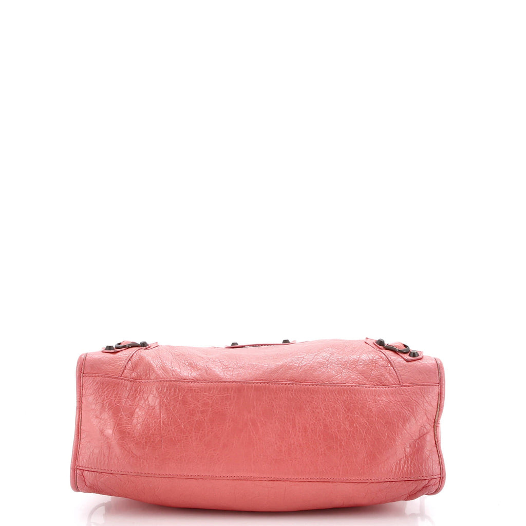 City Classic Studs Bag Leather Medium