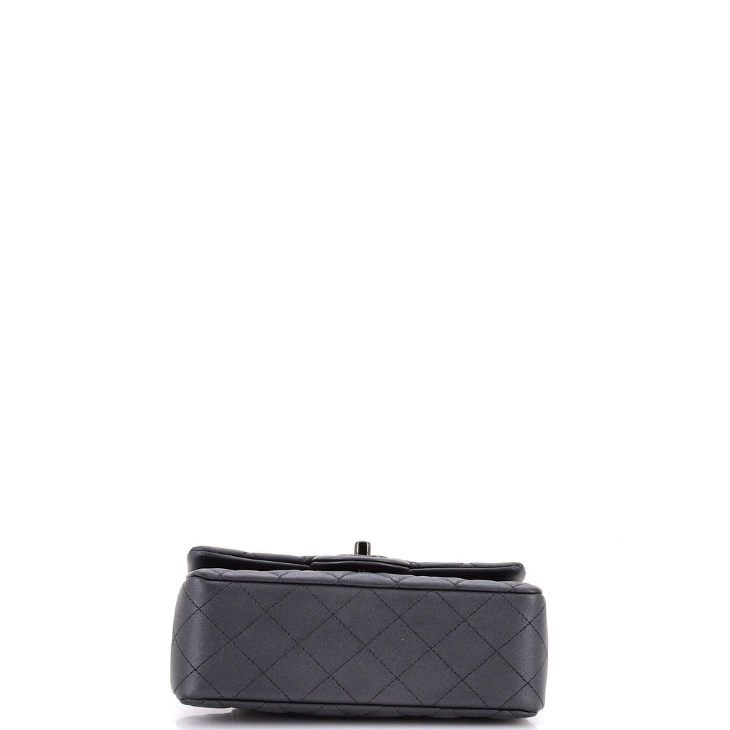 So Black Classic Single Flap Bag Quilted Lambskin Mini