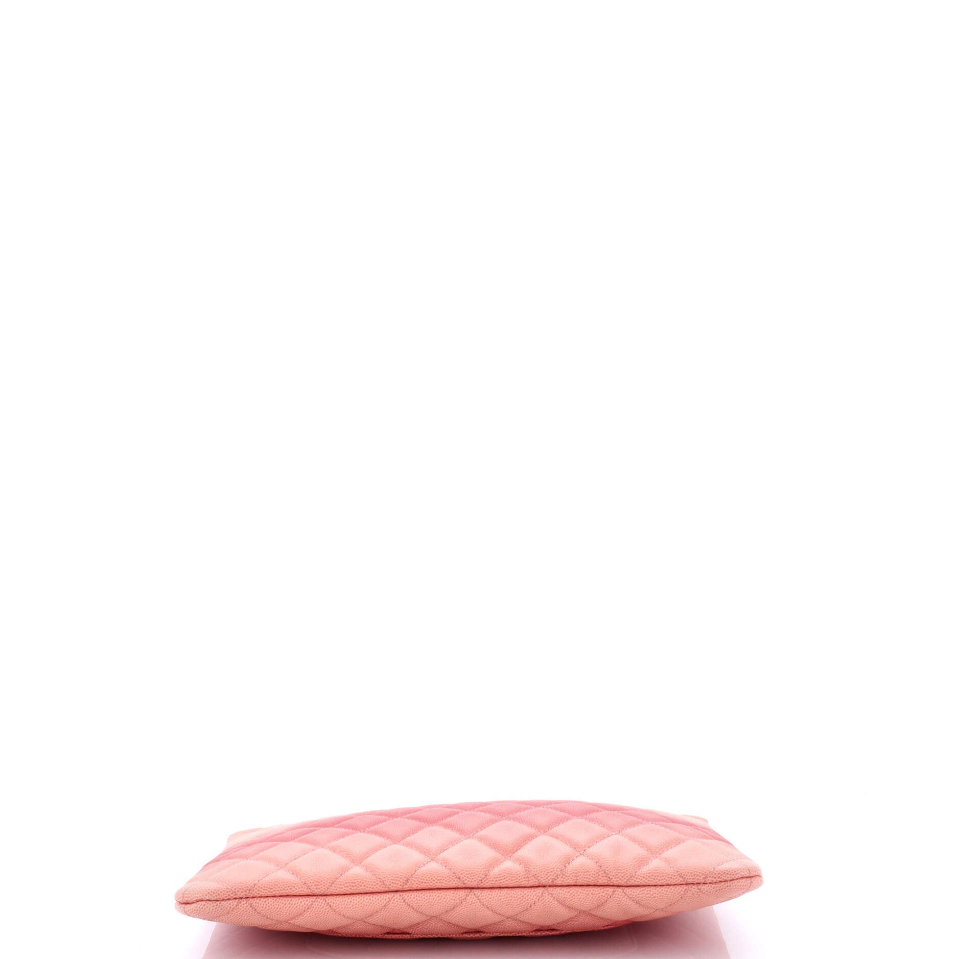O Case Clutch Quilted Ombre Caviar Medium