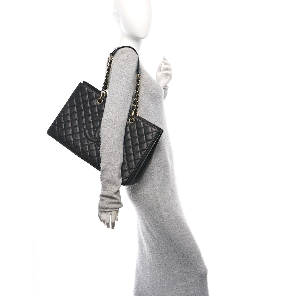 Caviar Quilted XL Grand Shopping Tote GST Black