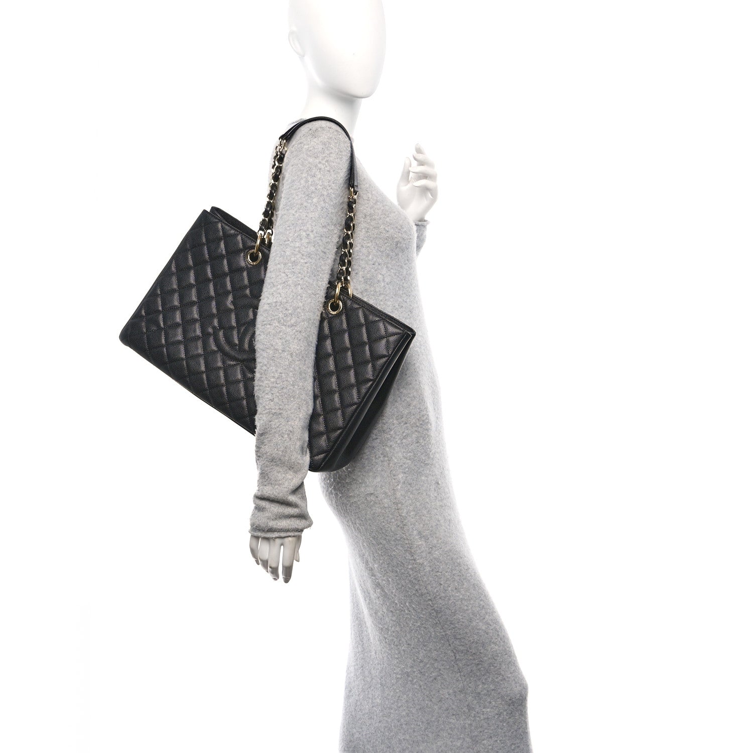 Caviar Quilted XL Grand Shopping Tote GST Black