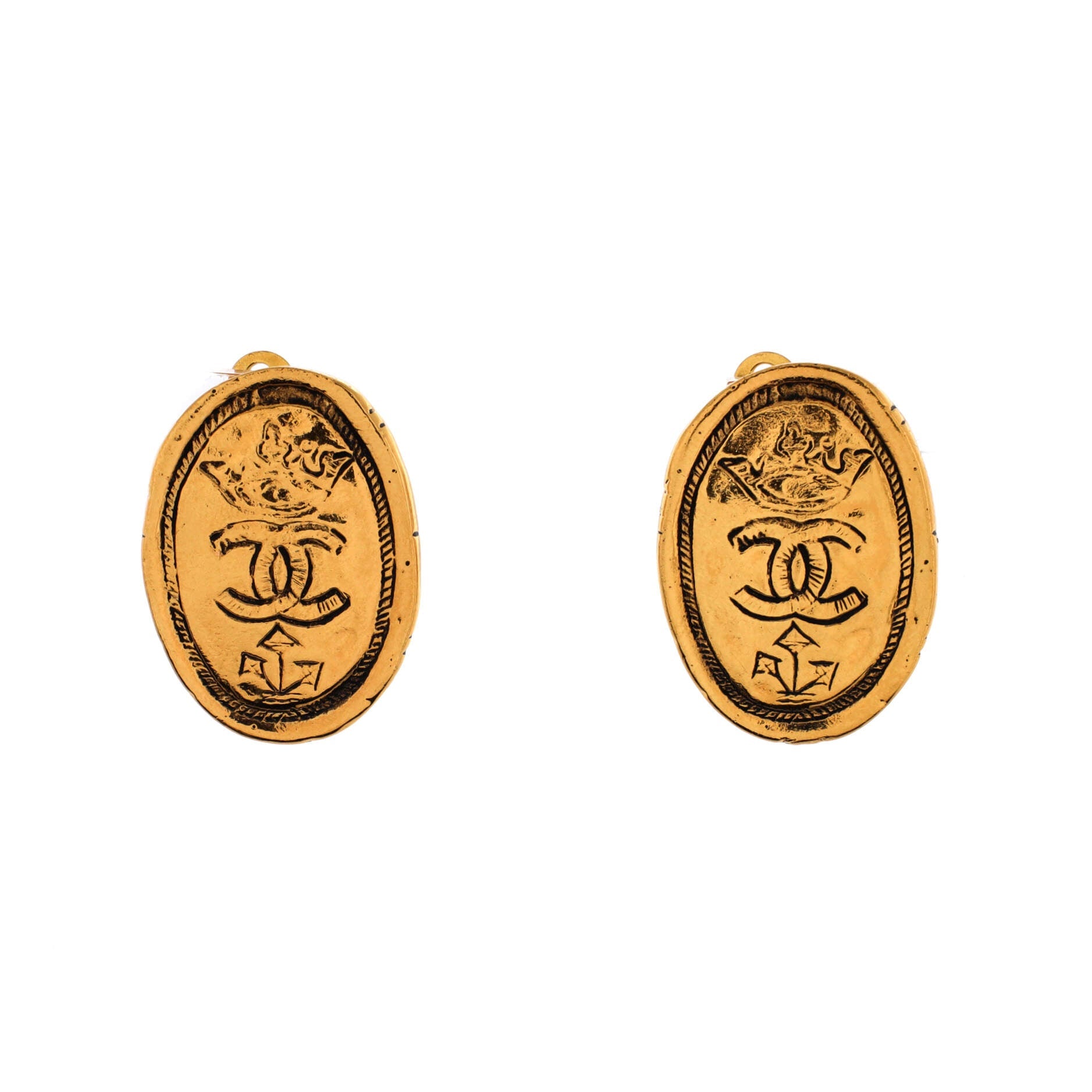 Vintage CC Crown Oval Plate Clip-On Earrings Metal
