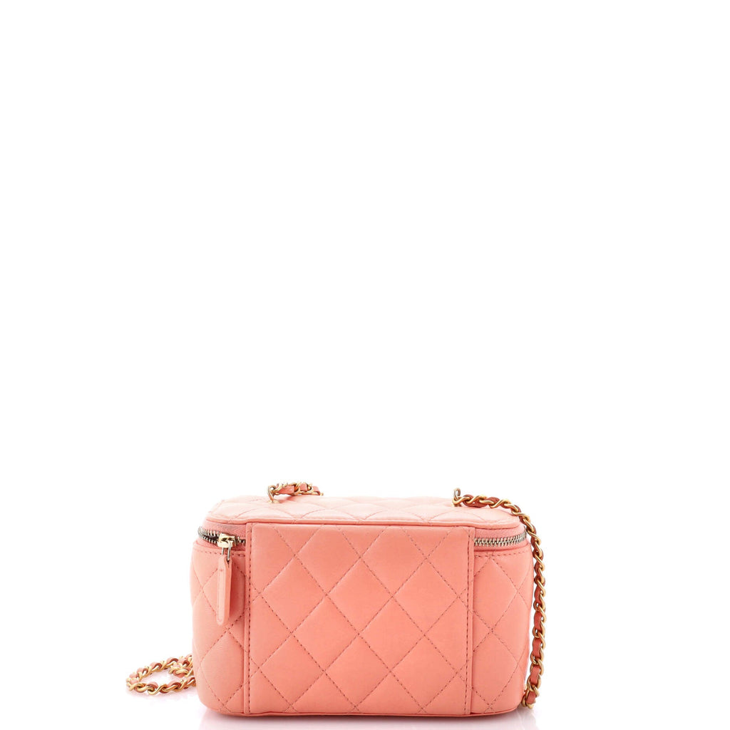 Pearl Crush Vanity Case with Chain Quilted Lambskin Small