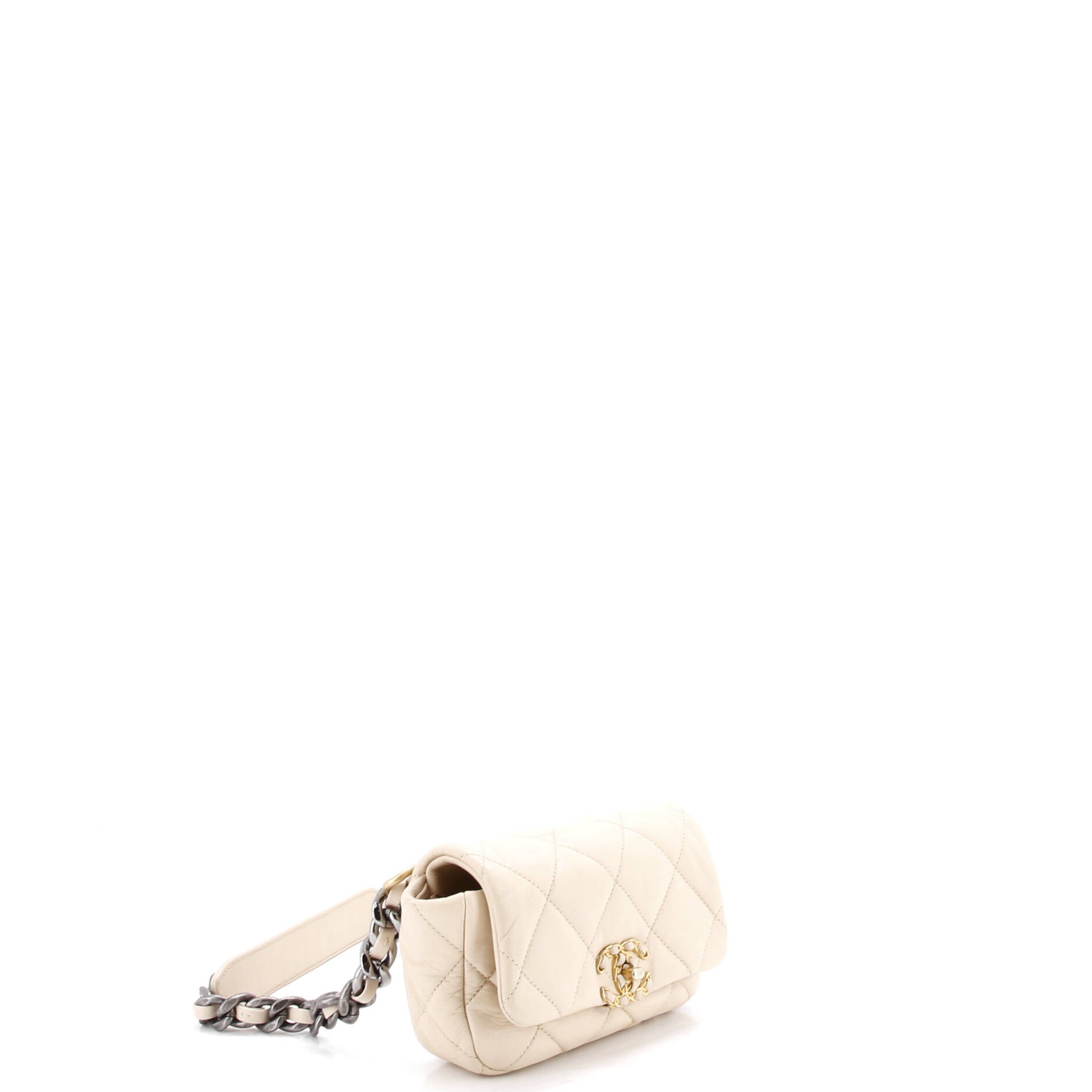 19 Belt Bag Quilted Leather