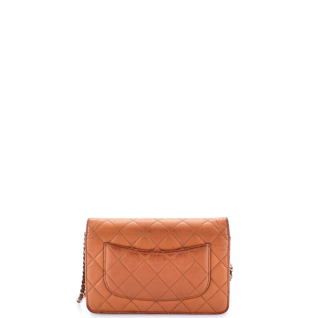 Wallet on Chain Quilted Caviar
