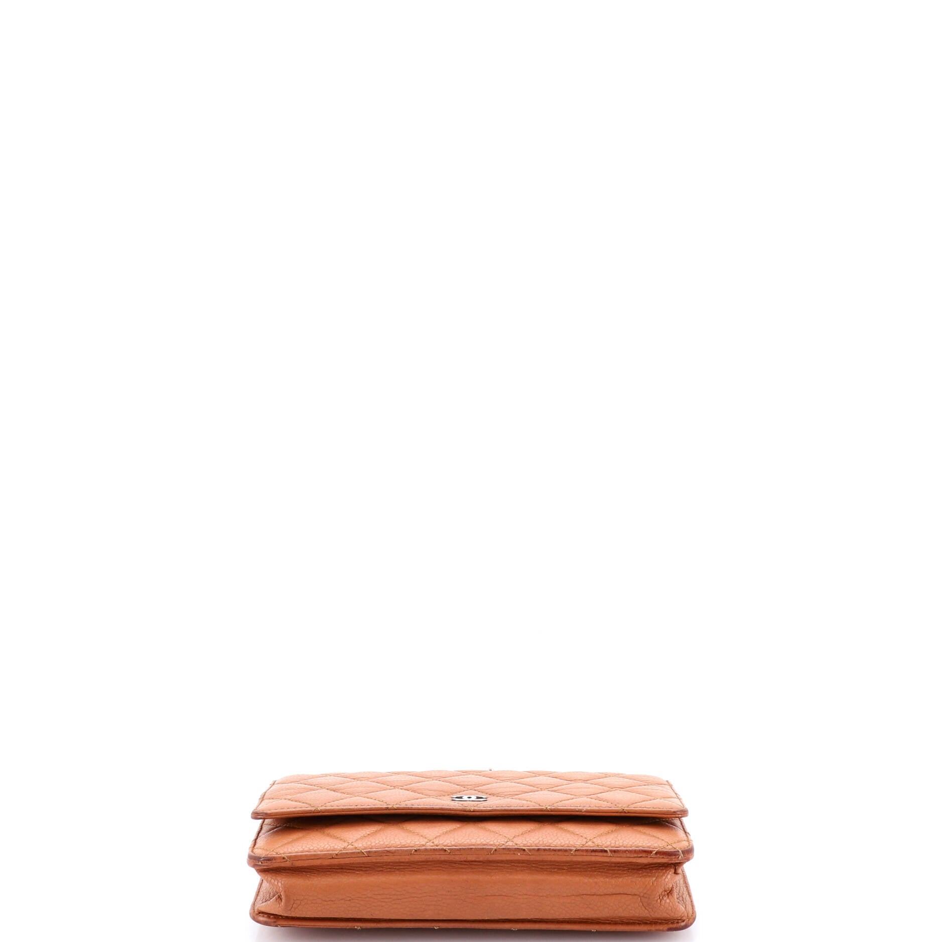 Wallet on Chain Quilted Caviar