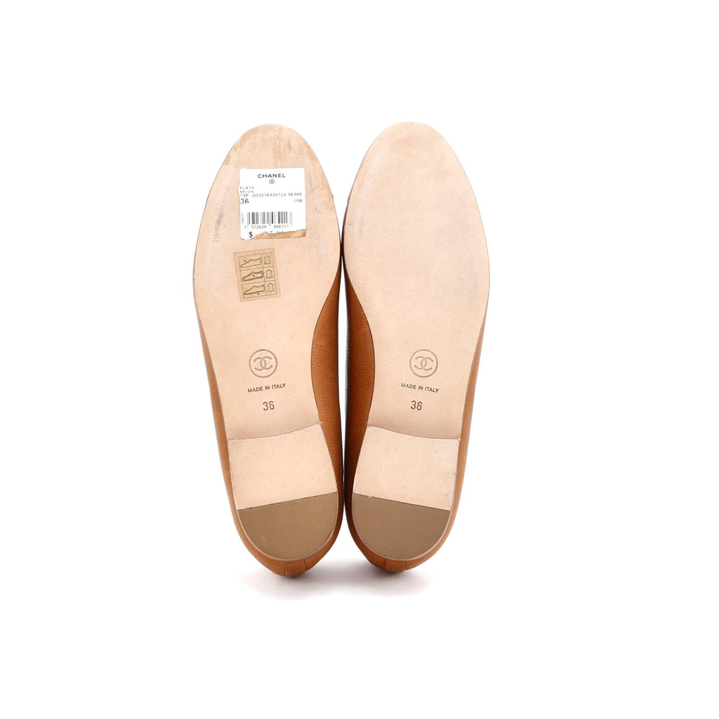 Women's CC Cap Toe Bow Ballerina Flats Leather