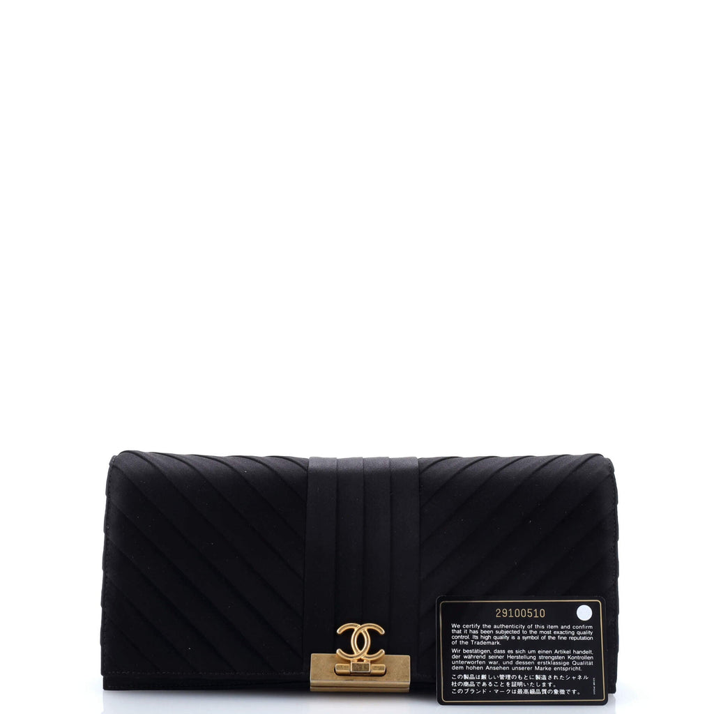 Chevron Pleated CC Flip Lock Flap Clutch Satin