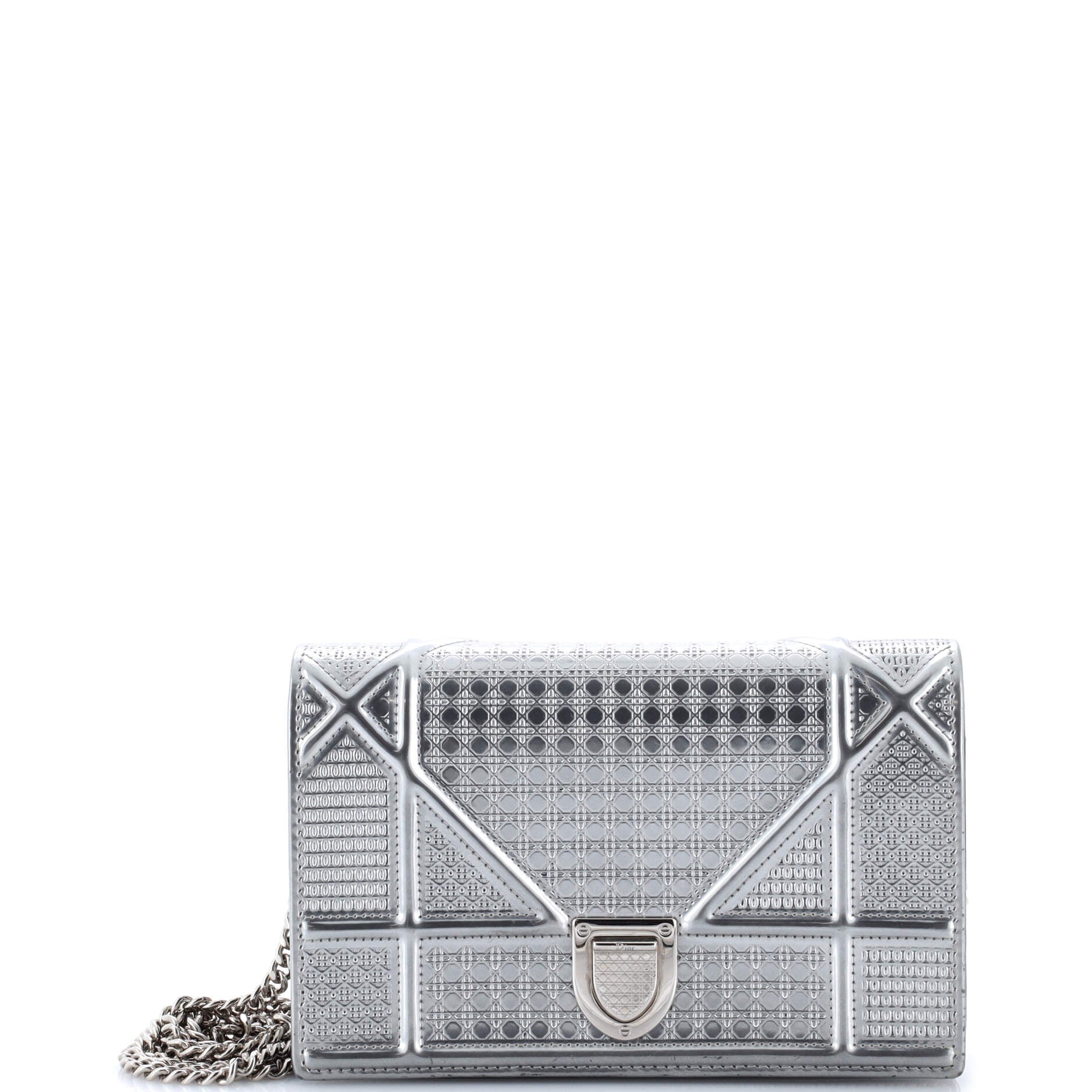 Diorama Wallet on Chain Cannage Embossed Calfskin