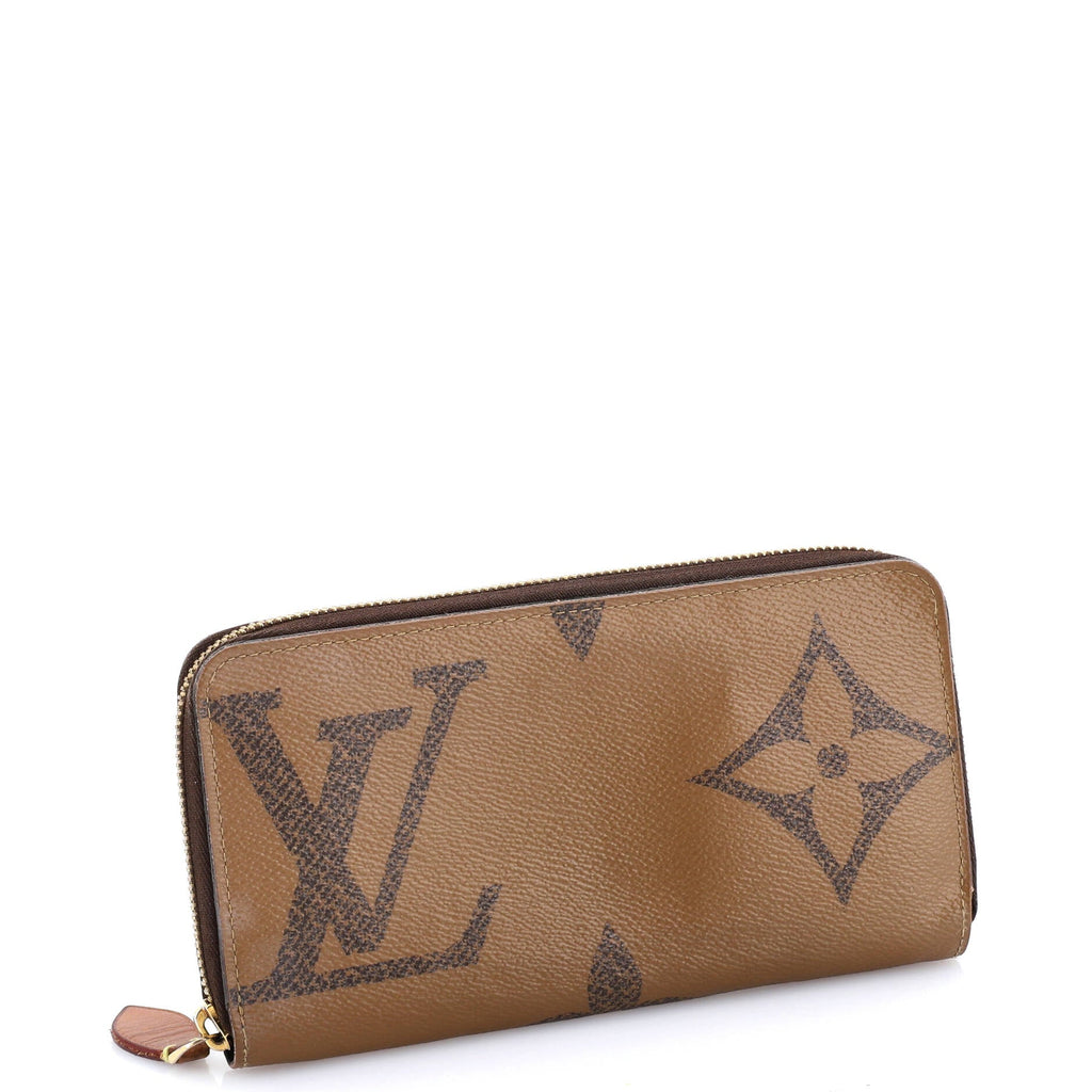 Zippy Wallet Reverse Monogram Giant