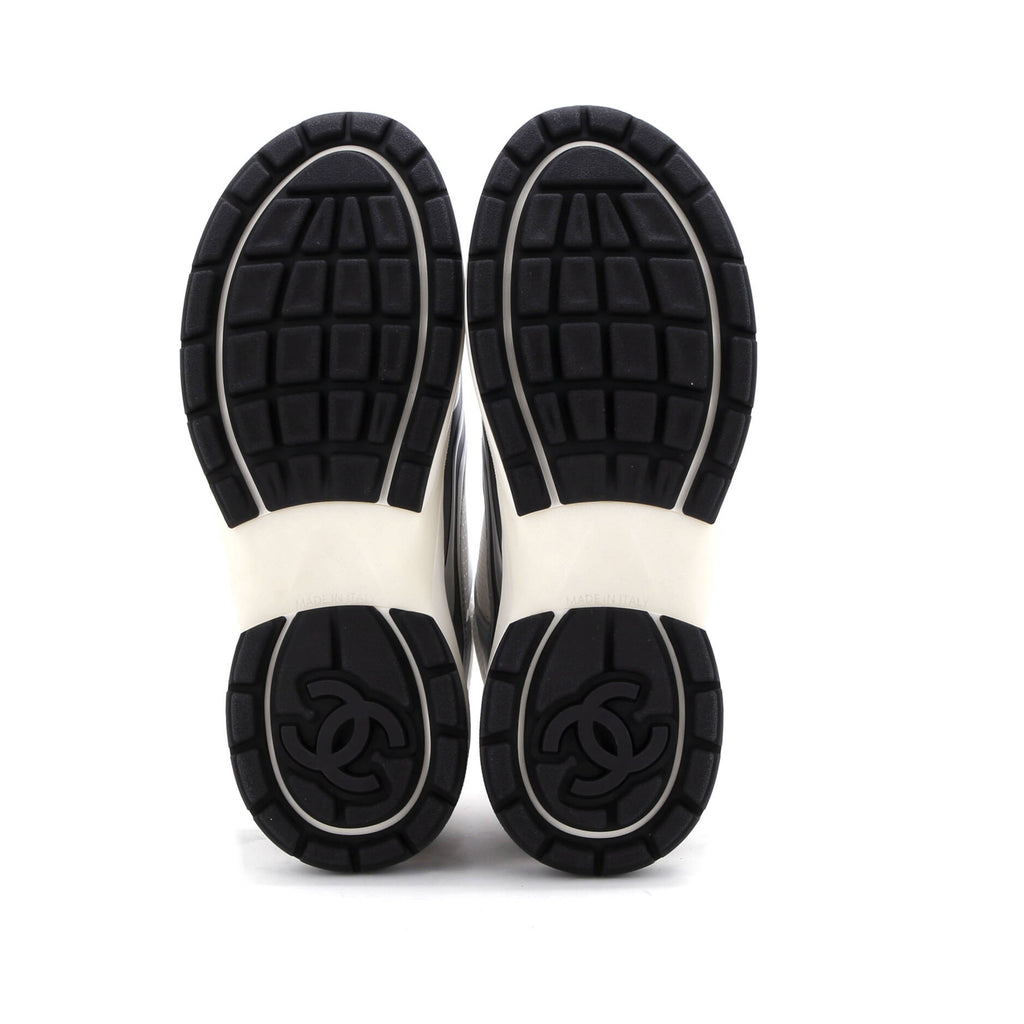 Women's CC Low-Top Sneakers Mesh and Laminated Leather